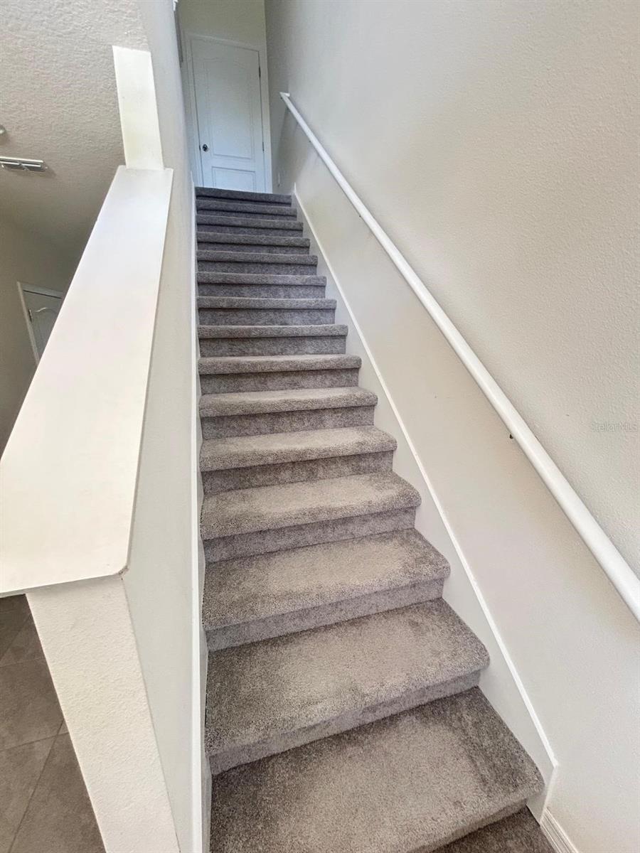 Townhouse at 1471 PLANK PL, DAVENPORT, photo 5 of 9