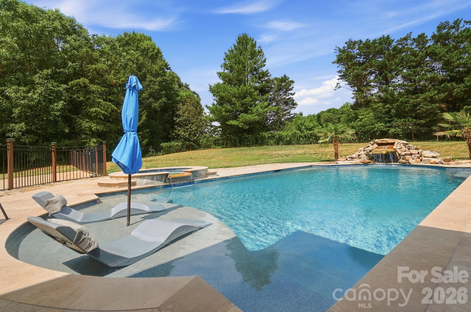Single Family Residence at 211 Winthrow Creek Road, Mooresville, photo 10 of 48