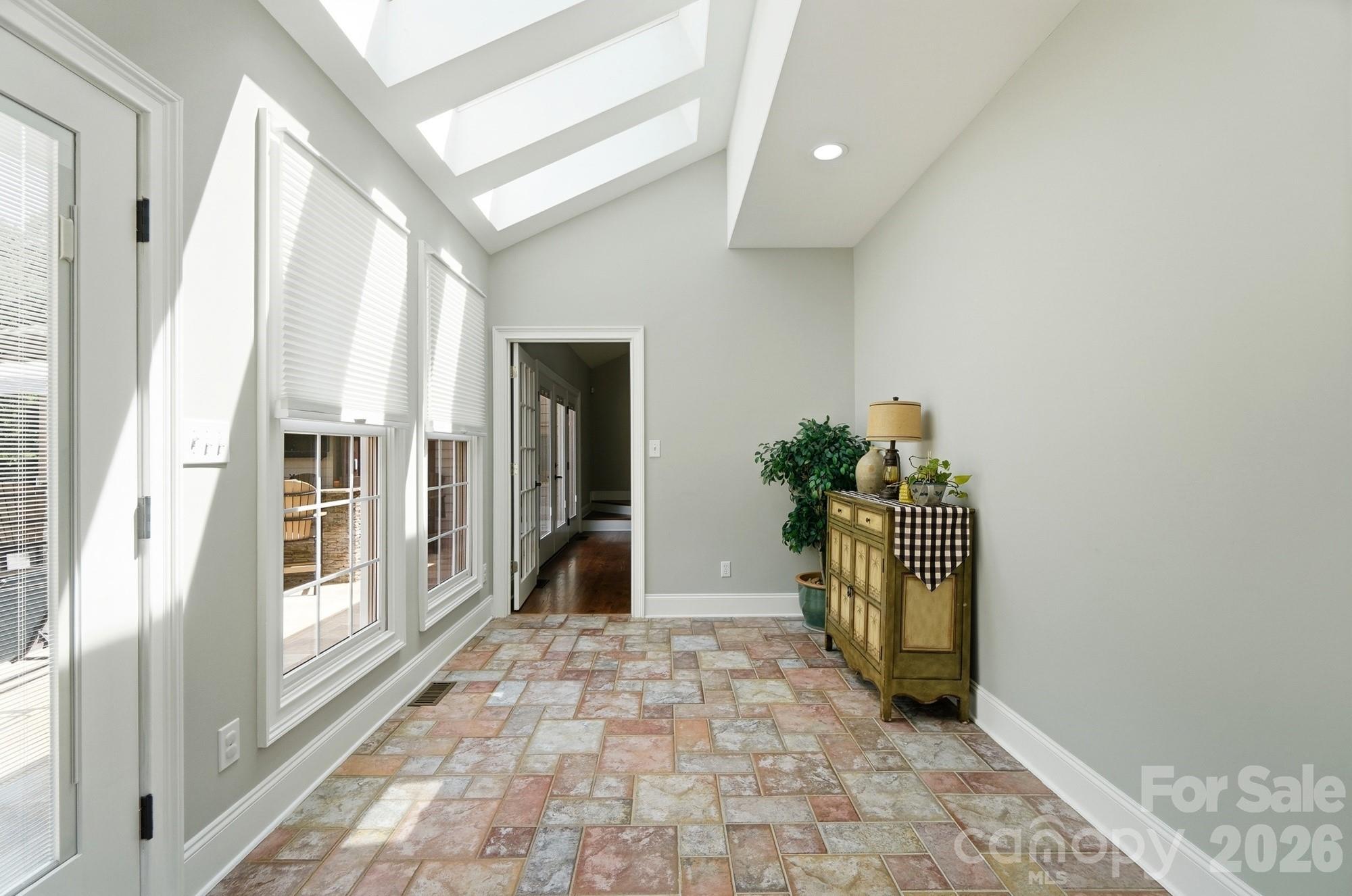 Single Family Residence at 211 Winthrow Creek Road, Mooresville, photo 21 of 48