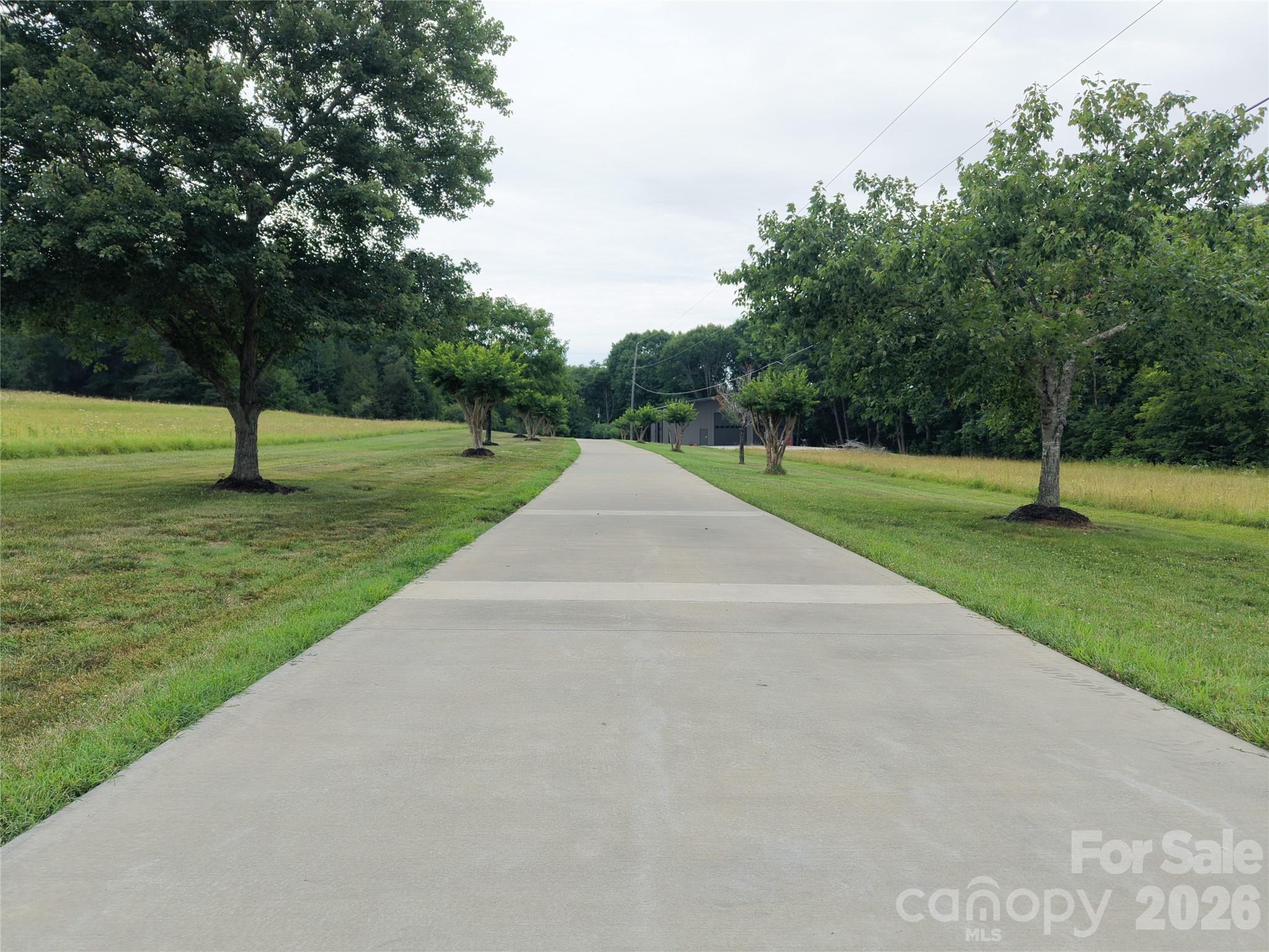Single Family Residence at 211 Winthrow Creek Road, Mooresville, photo 41 of 48