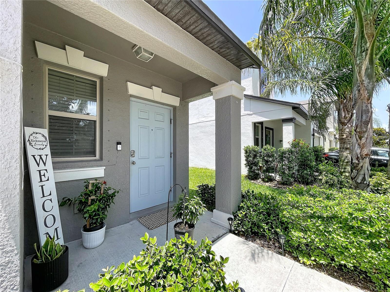 Single Family Residence at 6131 SPRING CRAYFISH AVE, NEW PORT RICHEY, photo 2 of 39