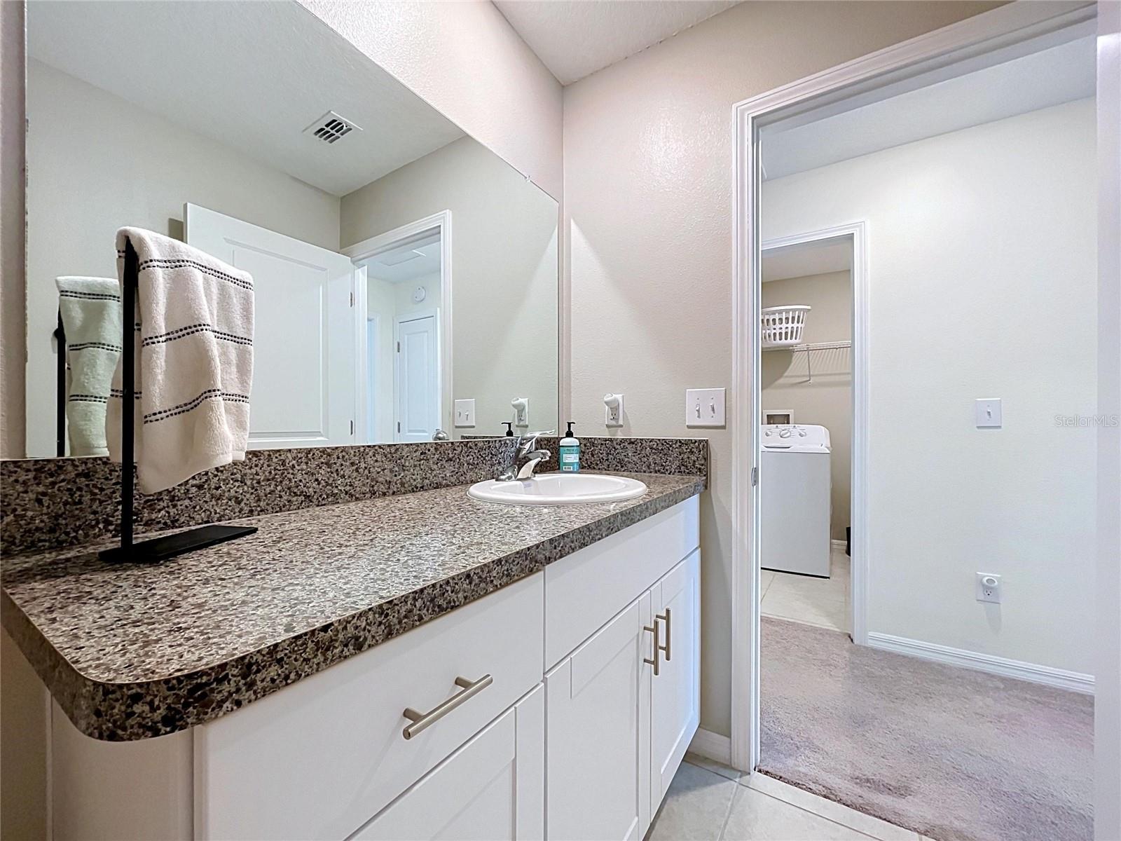 Single Family Residence at 6131 SPRING CRAYFISH AVE, NEW PORT RICHEY, photo 17 of 39