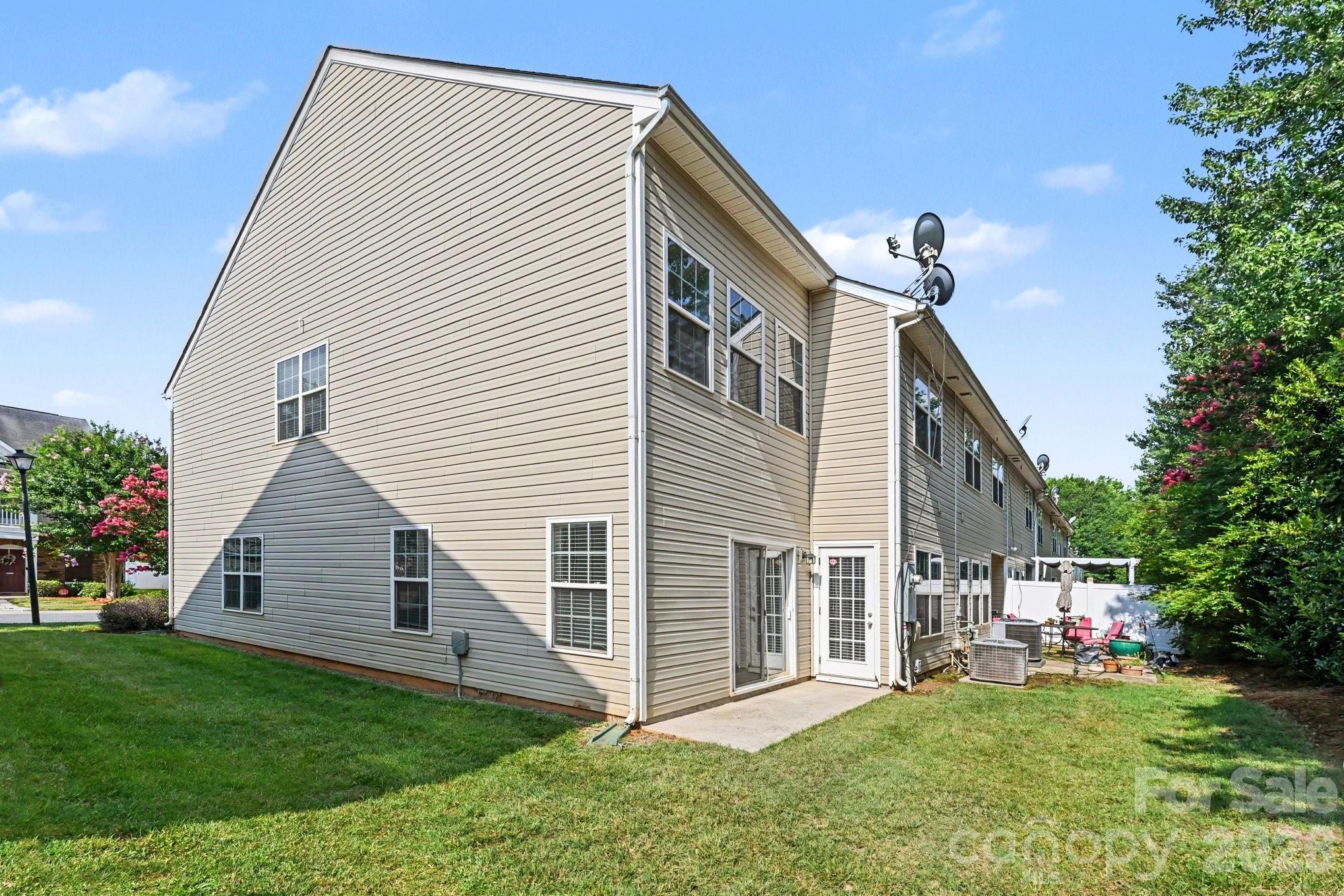 Townhouse at 2166 Shady Pond Drive, Clover, photo 26 of 29
