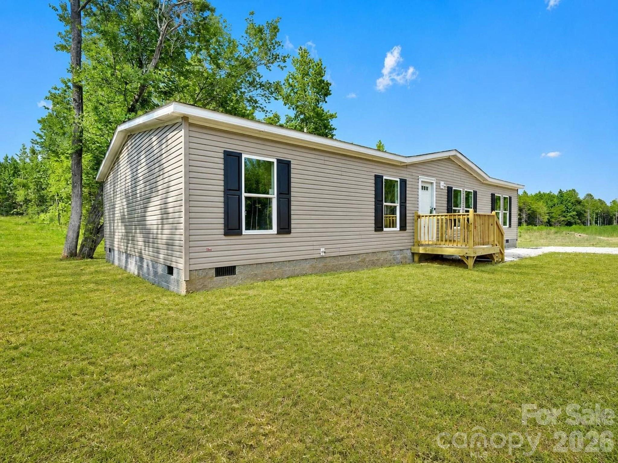 Single Family Residence at 330 Middle Brook Drive, Rockwell, photo 45 of 48