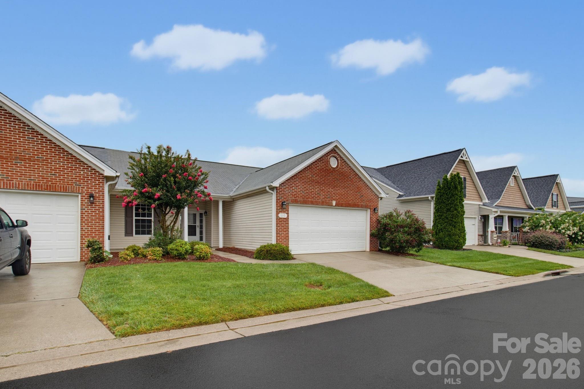 Townhouse at 119 Maryland Drive, Thomasville, photo 3 of 29