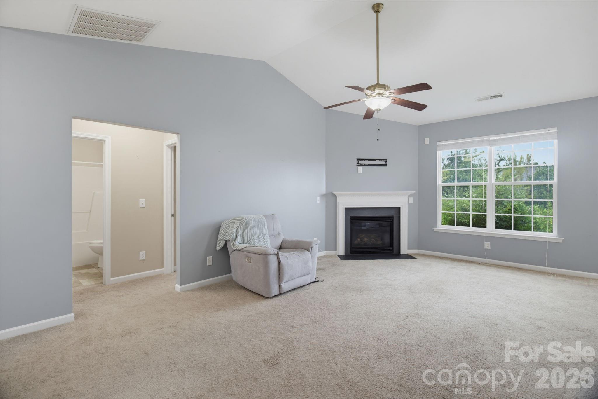 Townhouse at 119 Maryland Drive, Thomasville, photo 10 of 29