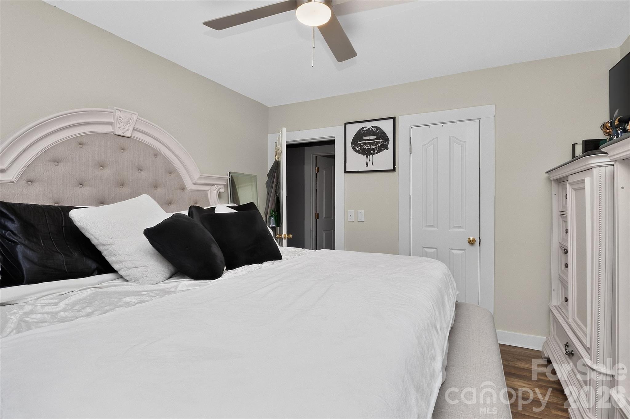 Single Family Residence at 1336 Parkview Circle, Salisbury, photo 27 of 32