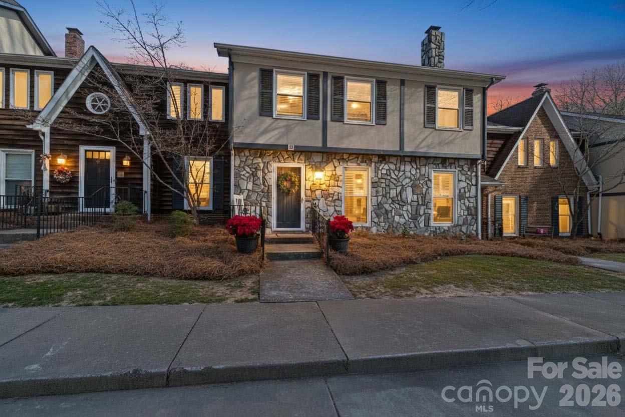 2502 Round Table Road