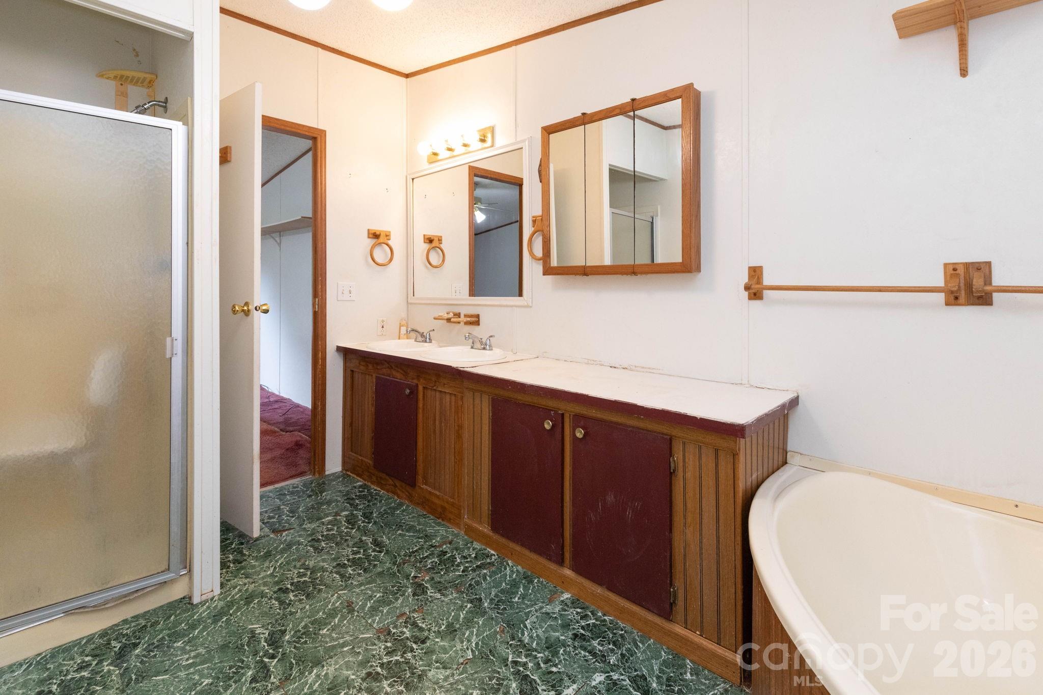 Single Family Residence at 44 Double D Drive, Flat Rock, photo 16 of 27