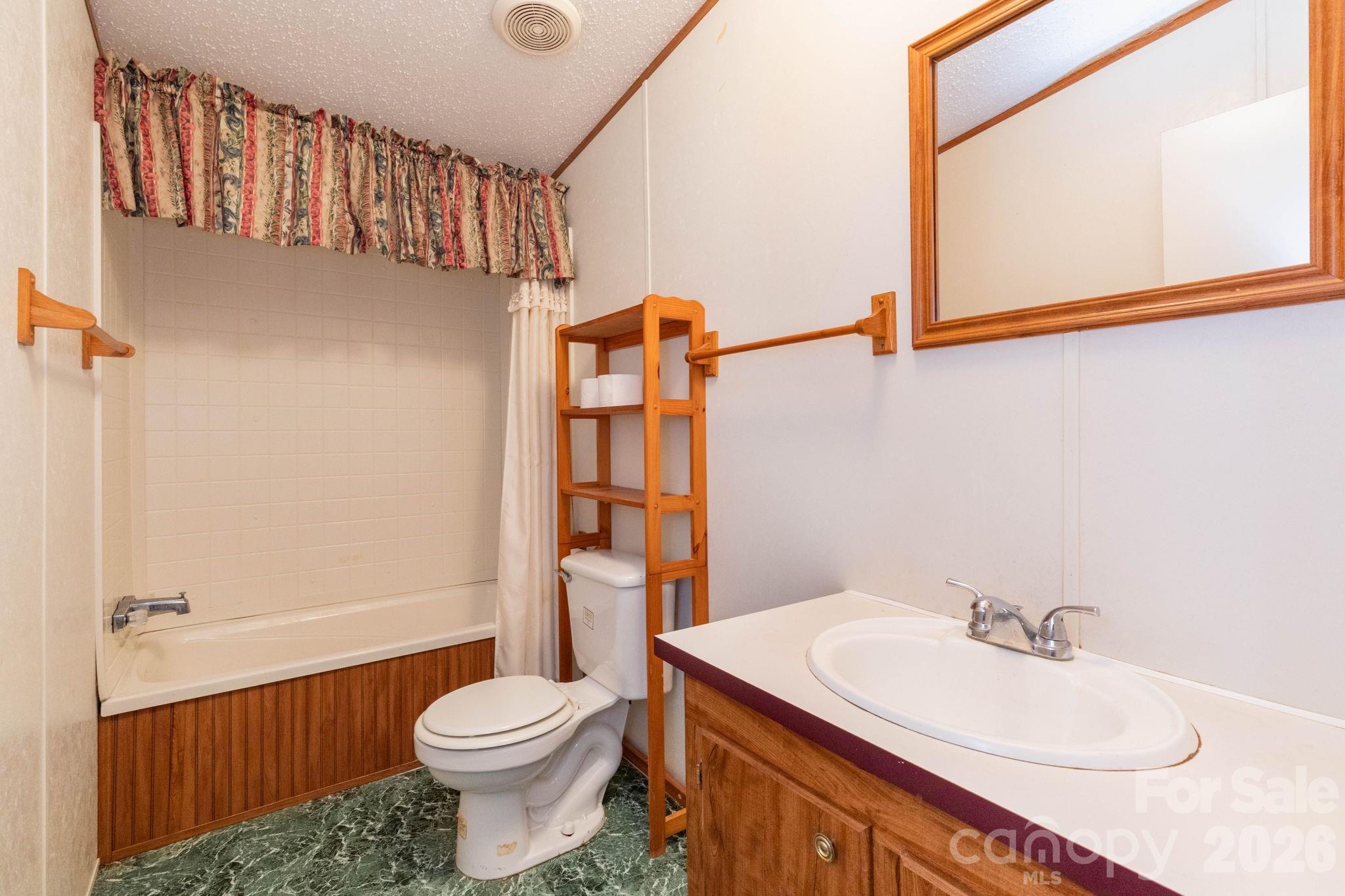 Single Family Residence at 44 Double D Drive, Flat Rock, photo 20 of 27