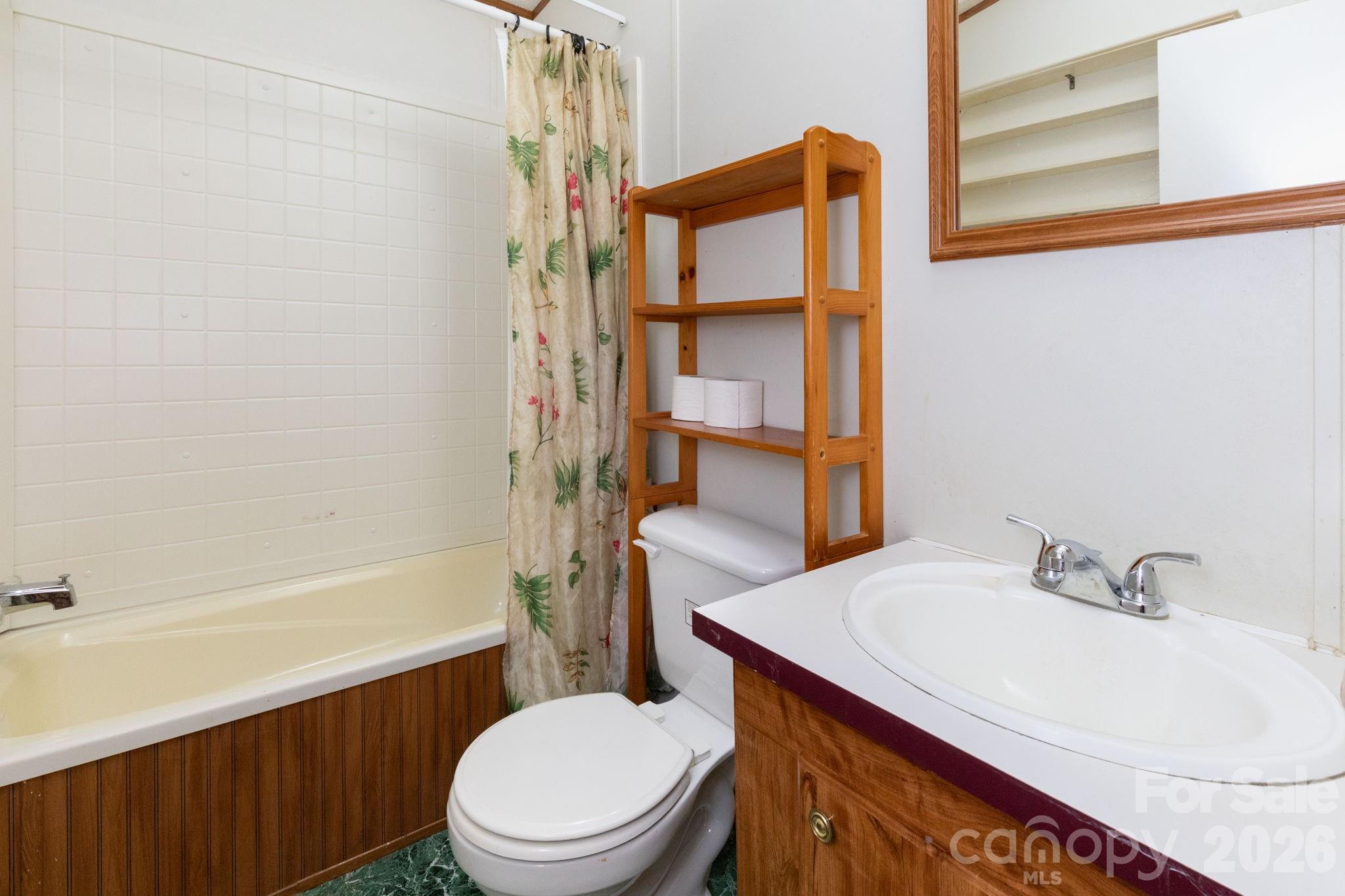 Single Family Residence at 44 Double D Drive, Flat Rock, photo 21 of 27