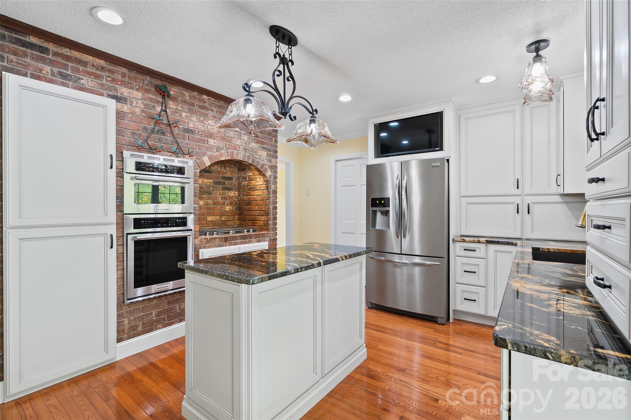Single Family Residence at 121 Fortner Drive, Waynesville, photo 11 of 40