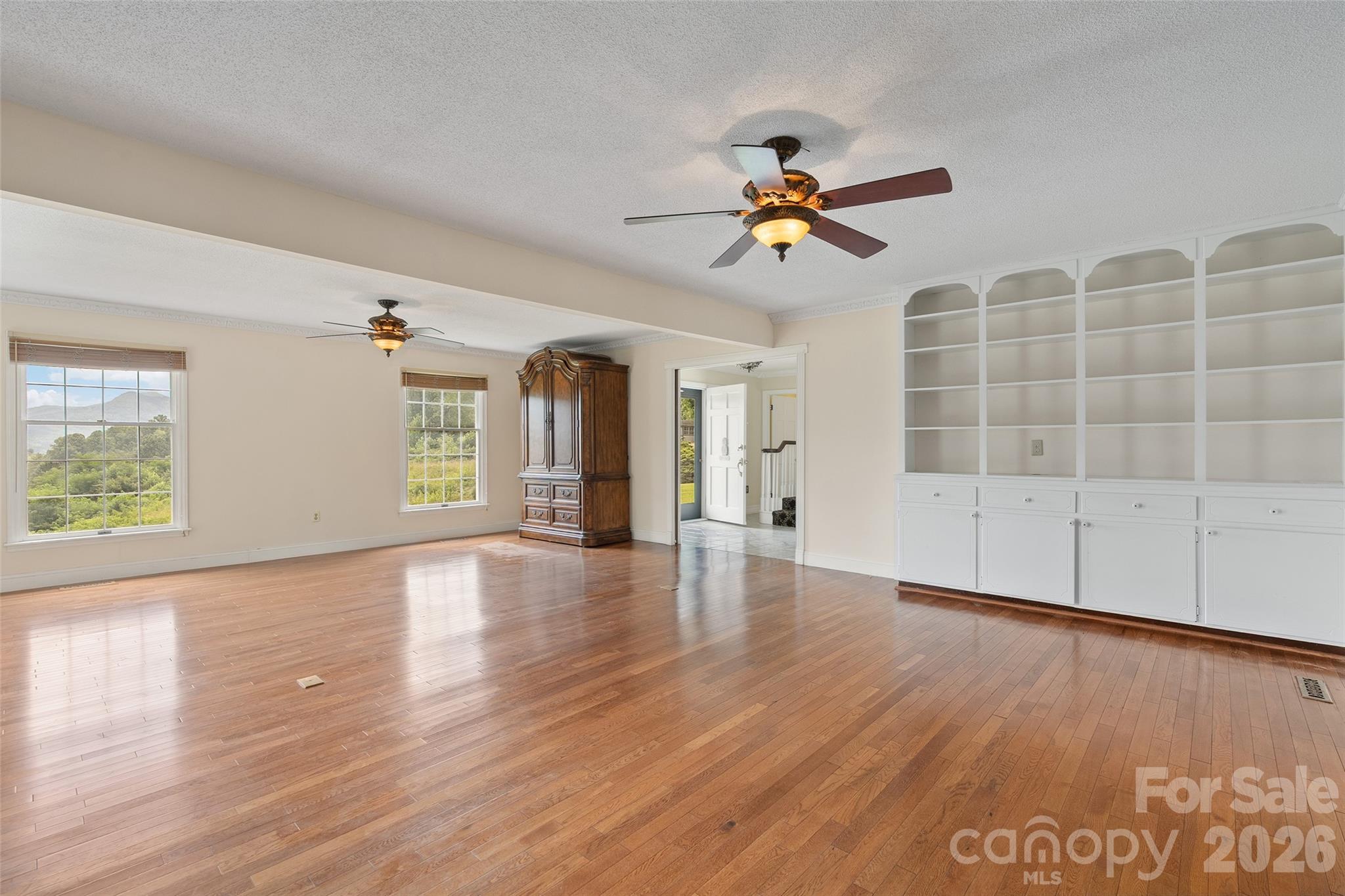 Single Family Residence at 121 Fortner Drive, Waynesville, photo 16 of 40