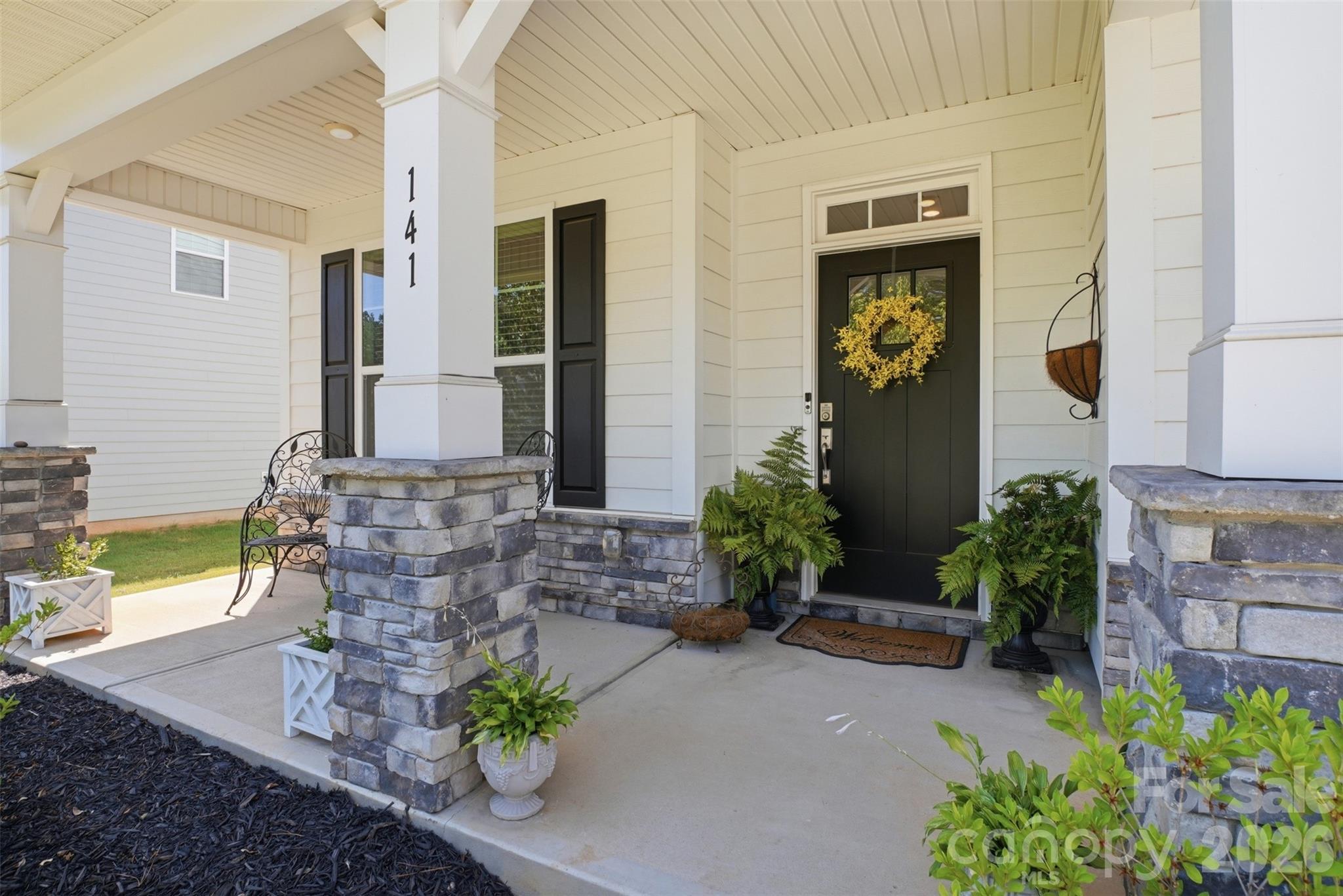 Single Family Residence at 141 Rhuidean Court, Troutman, photo 8 of 39