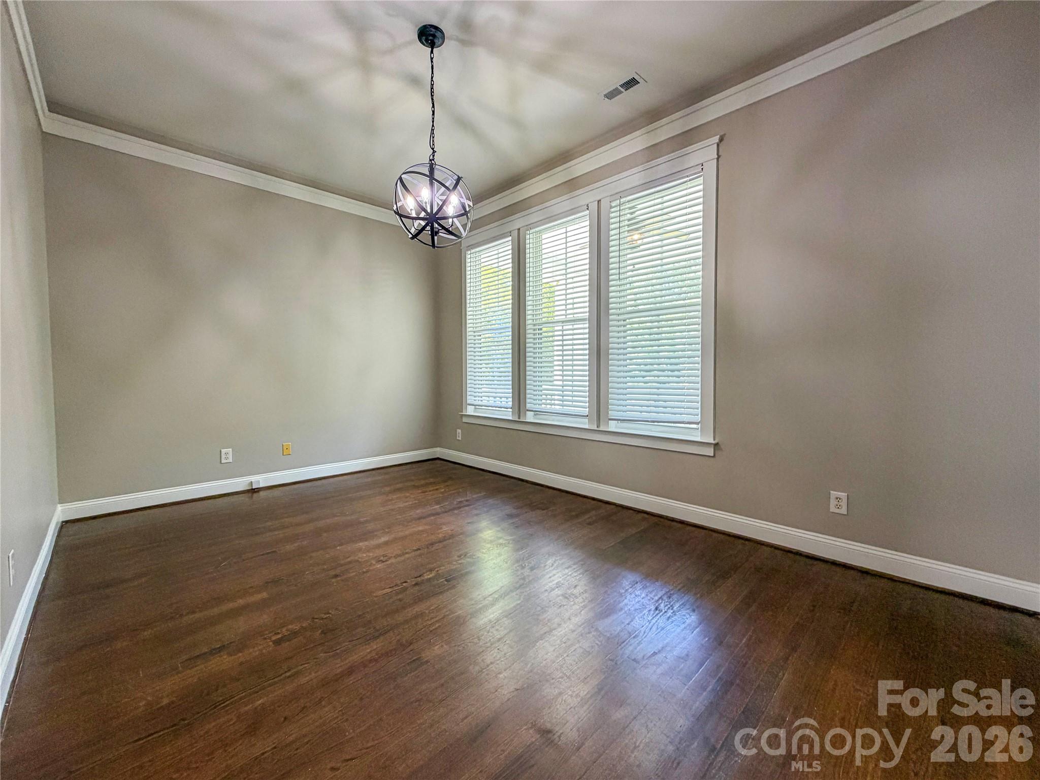 Single Family Residence at 7416 Lochrein Ridge Drive, Huntersville, photo 5 of 31