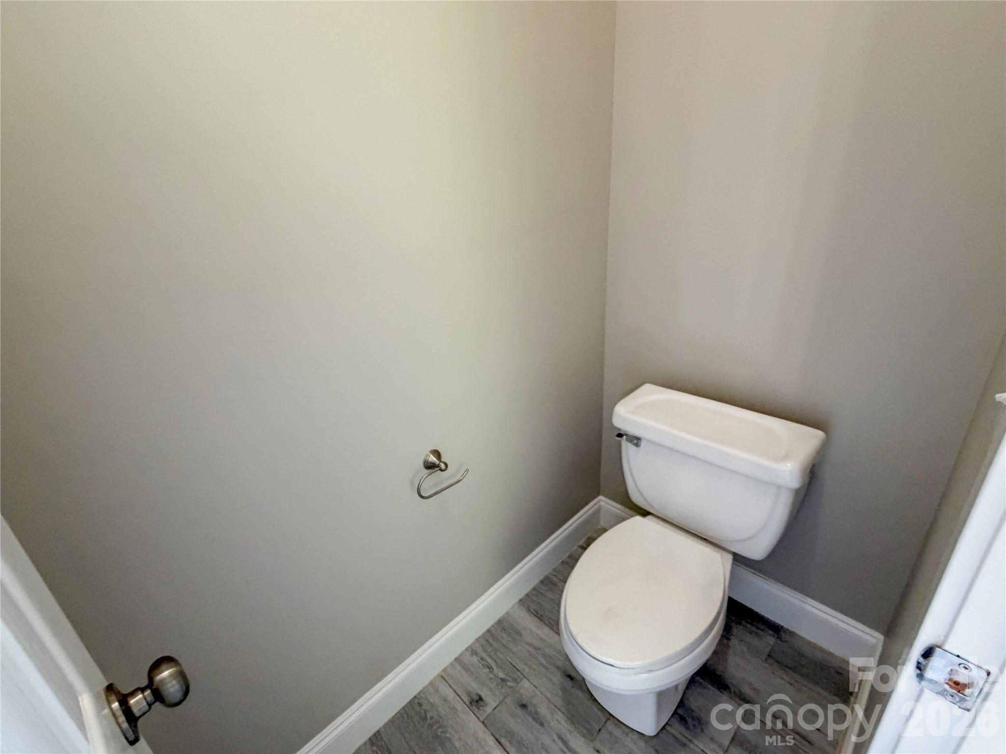 Single Family Residence at 7416 Lochrein Ridge Drive, Huntersville, photo 21 of 31