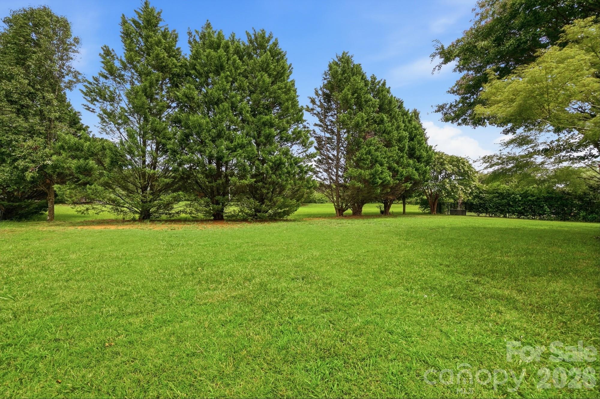 Single Family Residence at 1111 Applegate Parkway, Waxhaw, photo 6 of 31