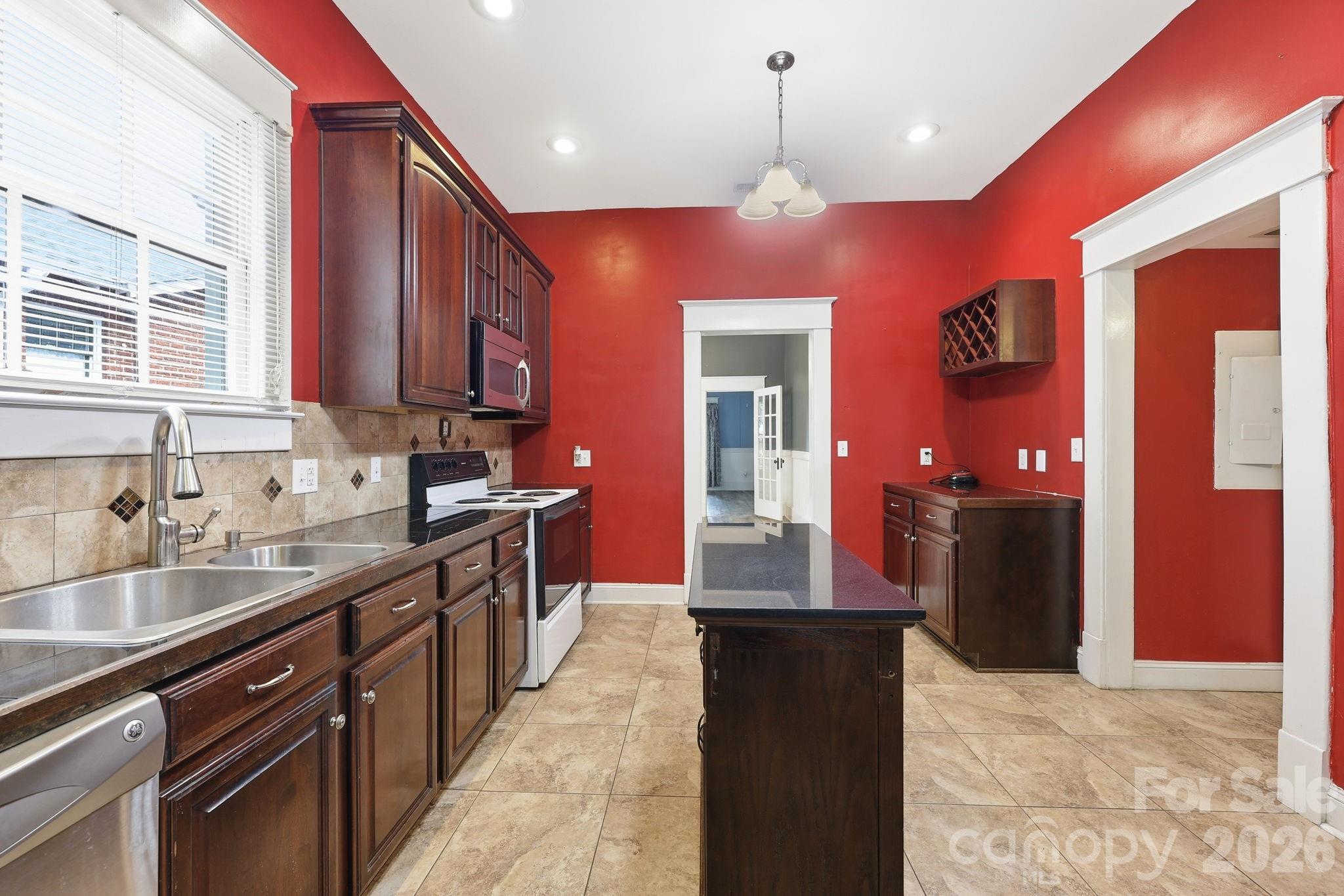 Single Family Residence at 117 Wiley Avenue, Salisbury, photo 9 of 45