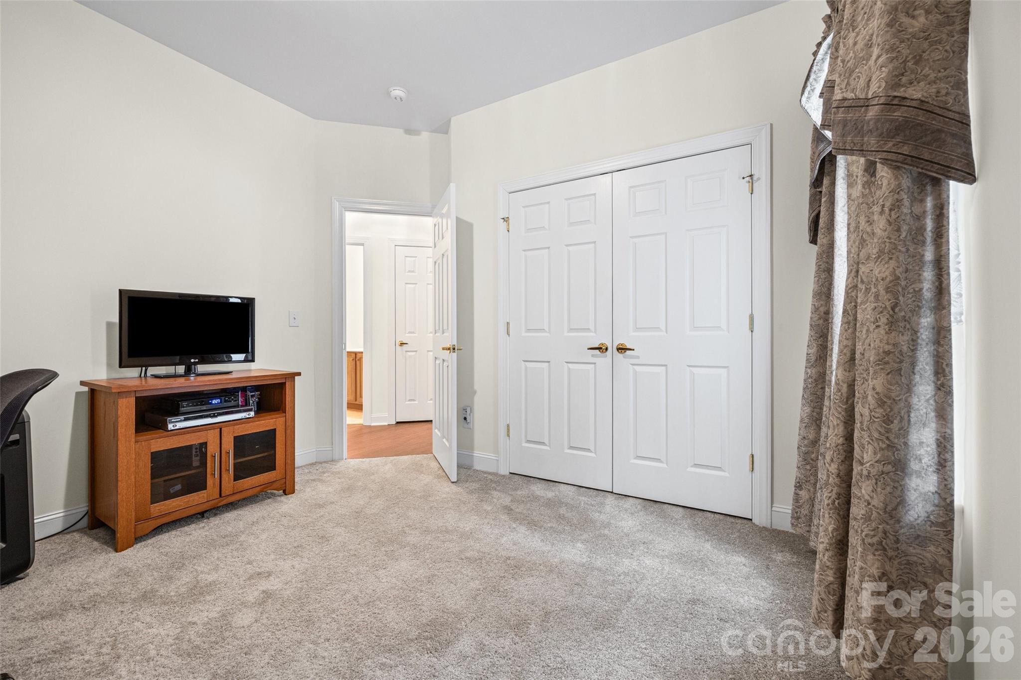 Single Family Residence at 8809 Nellie Lane, Waxhaw, photo 32 of 44
