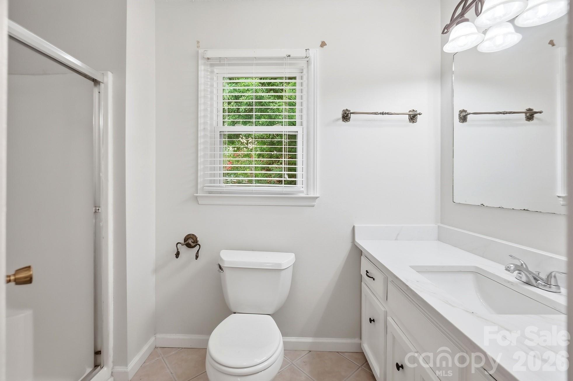 Single Family Residence at 2600 Providence Drive, Gastonia, photo 31 of 47