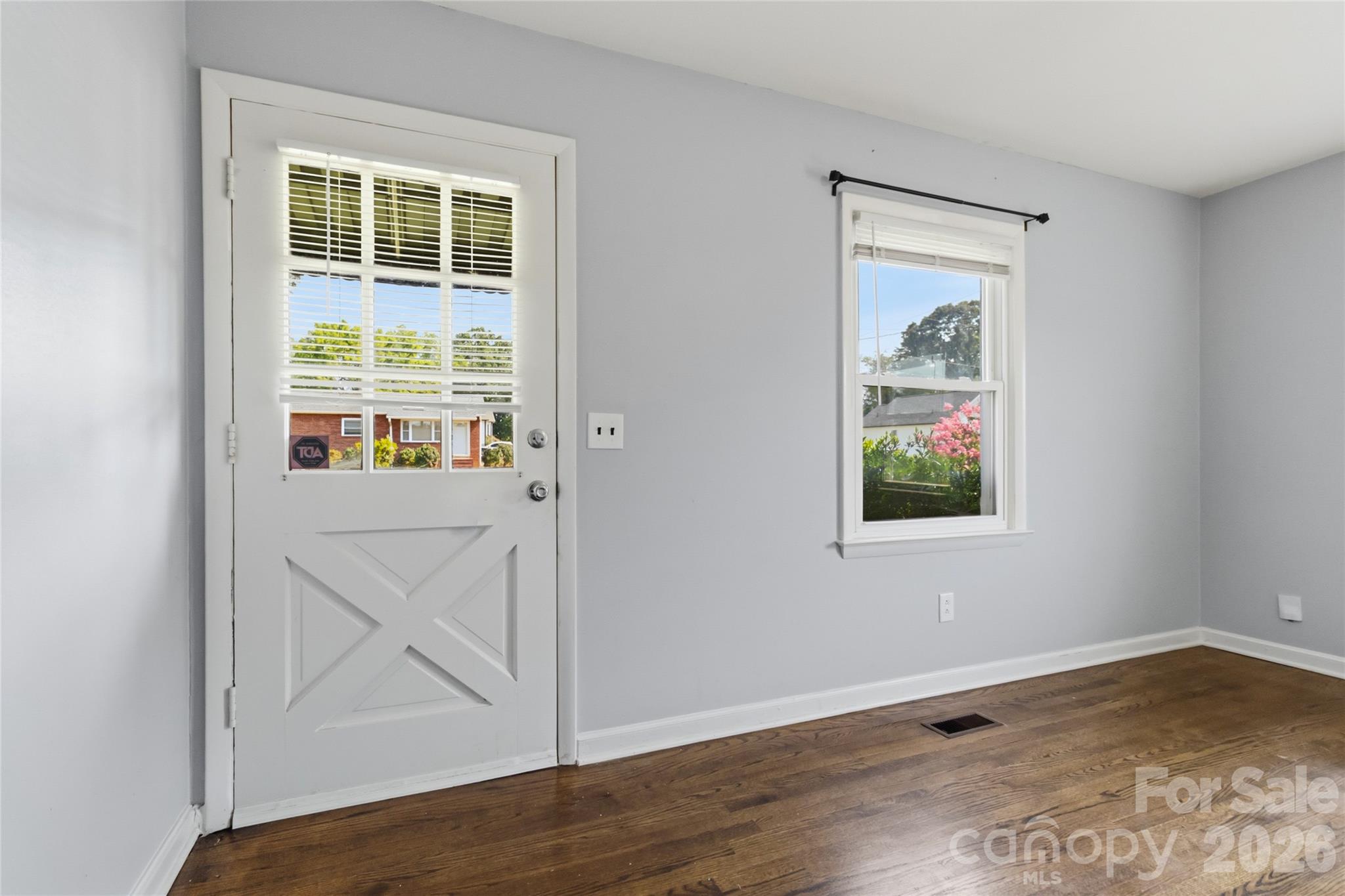 Single Family Residence at 1317 Reid Street, Statesville, photo 2 of 12