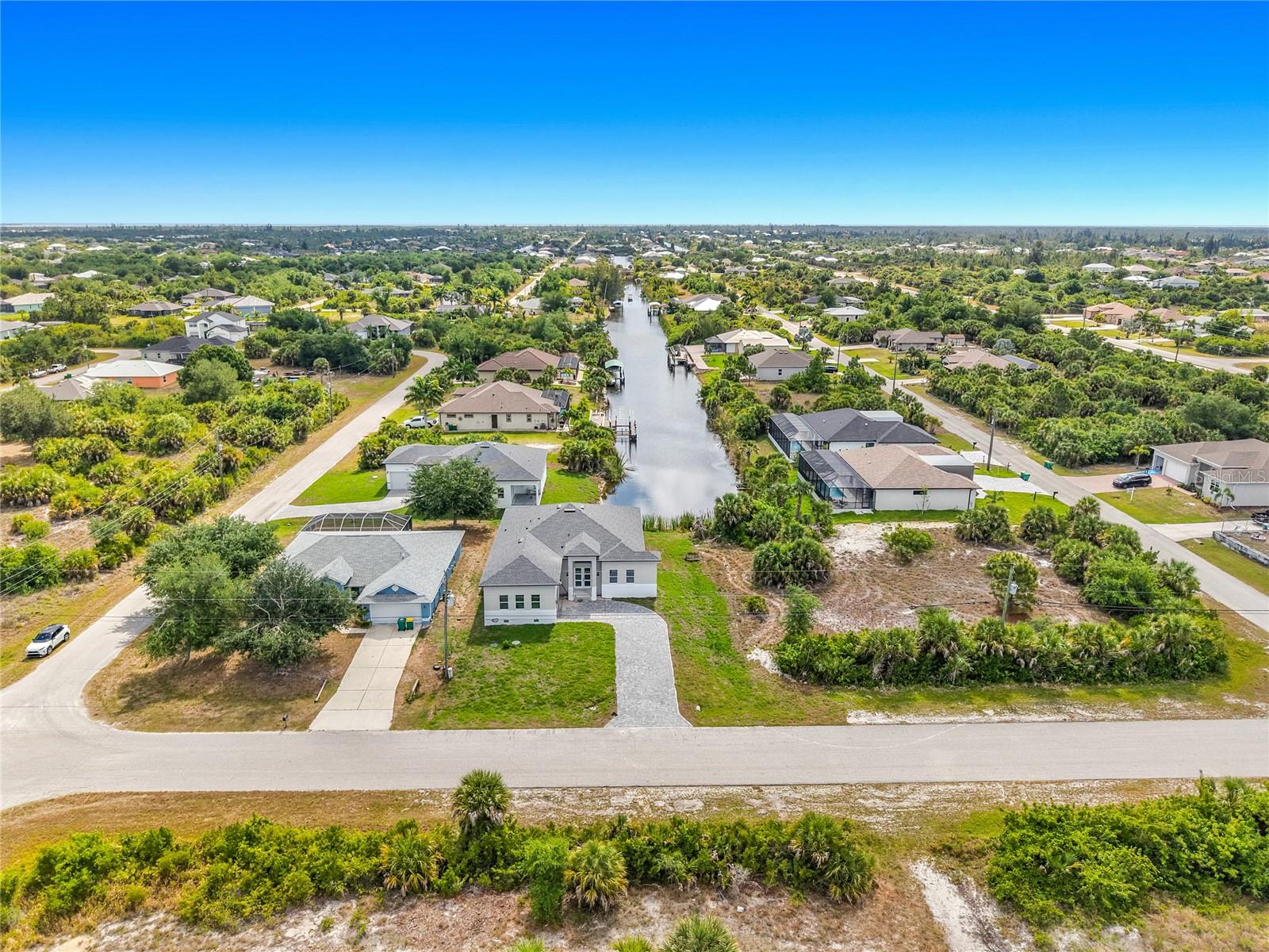 Single Family Residence at 10262 KINGSVILLE DR, PORT CHARLOTTE, photo 4 of 38