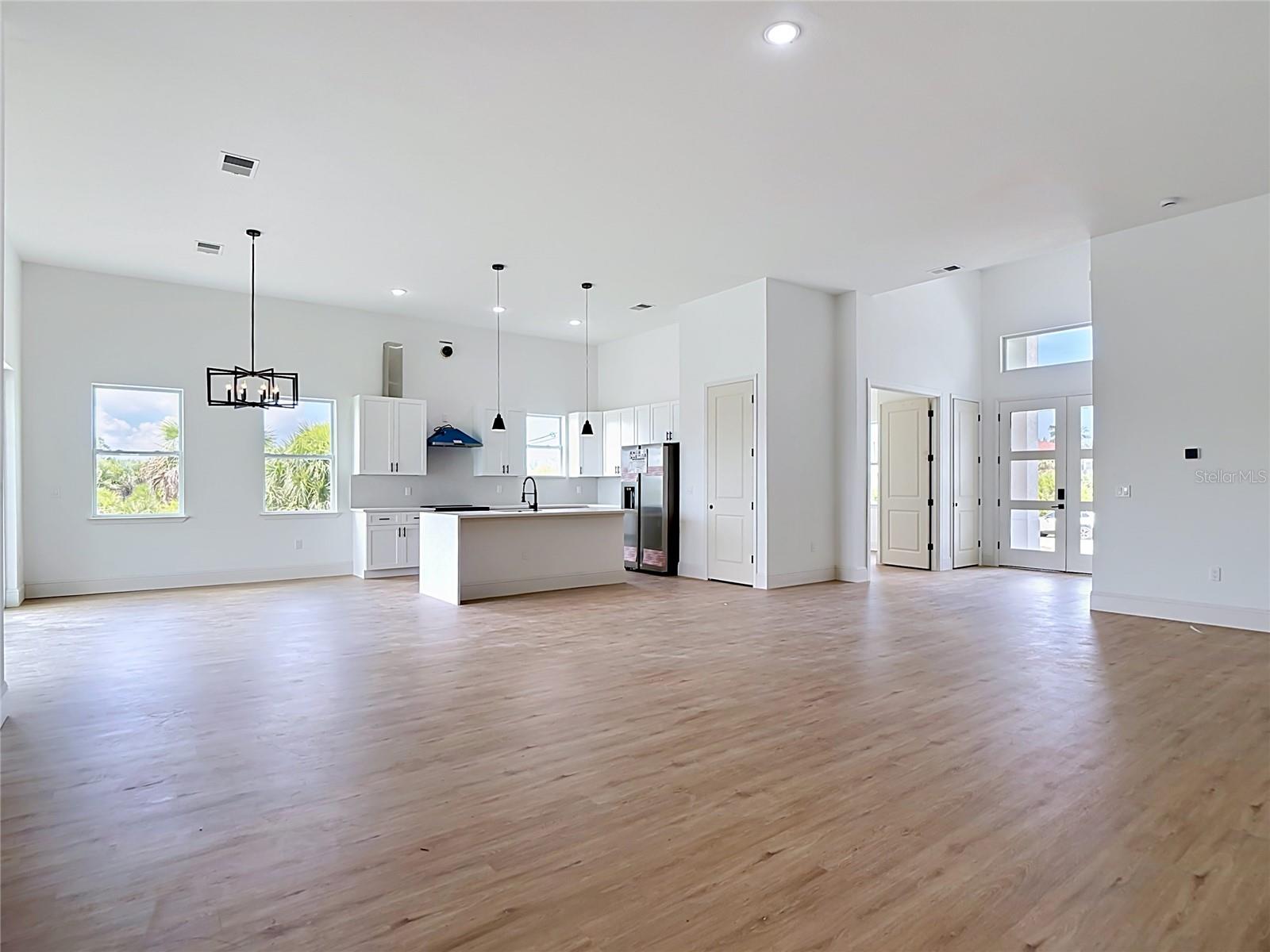 Single Family Residence at 10262 KINGSVILLE DR, PORT CHARLOTTE, photo 16 of 38