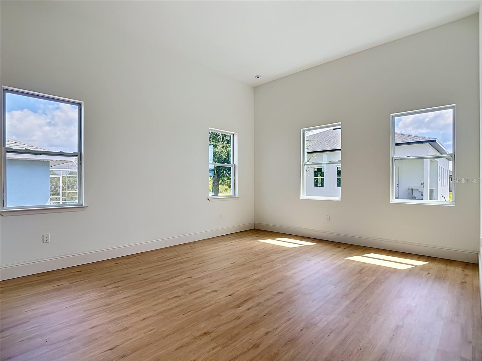 Single Family Residence at 10262 KINGSVILLE DR, PORT CHARLOTTE, photo 22 of 38
