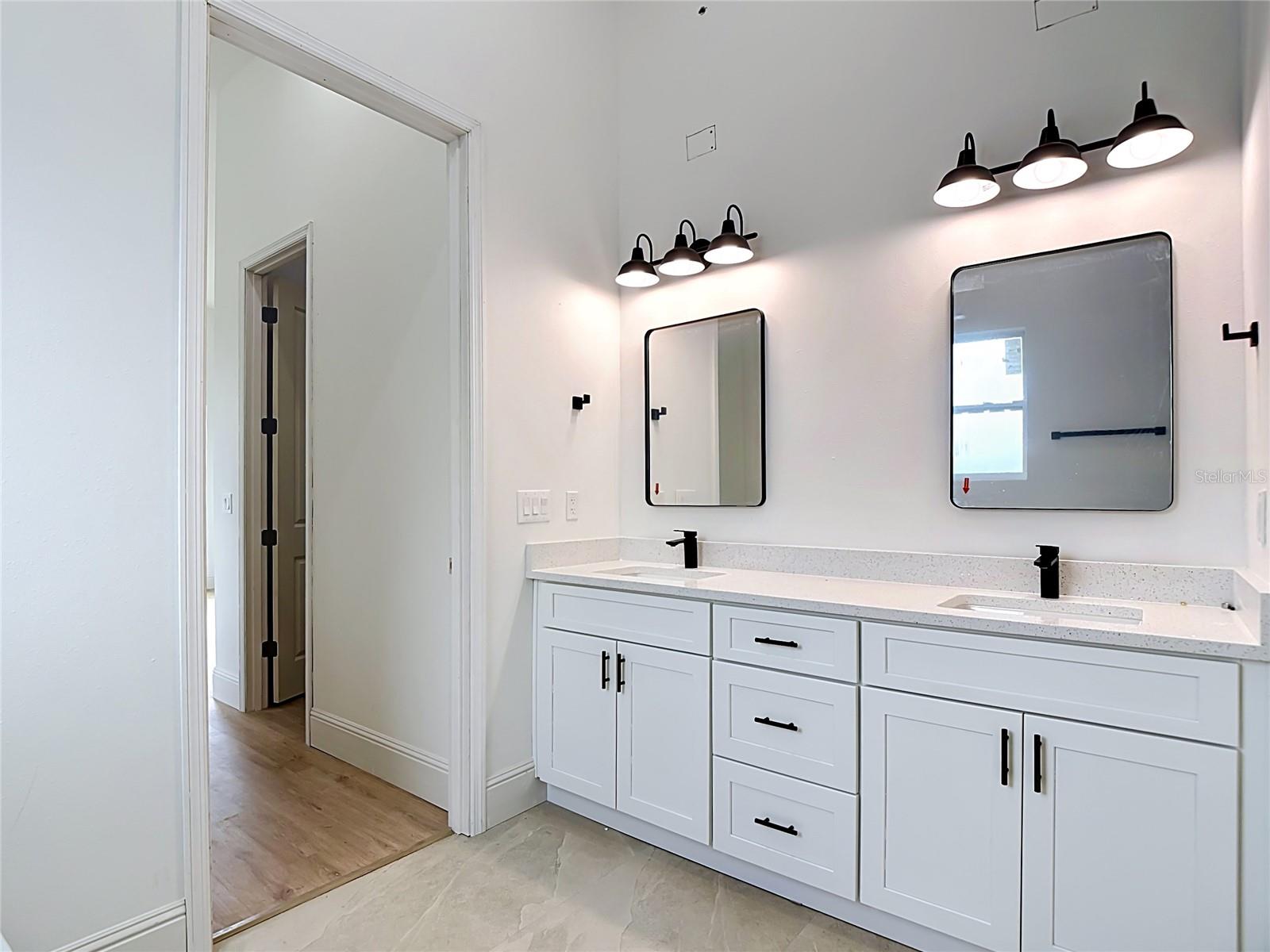 Single Family Residence at 10262 KINGSVILLE DR, PORT CHARLOTTE, photo 26 of 38