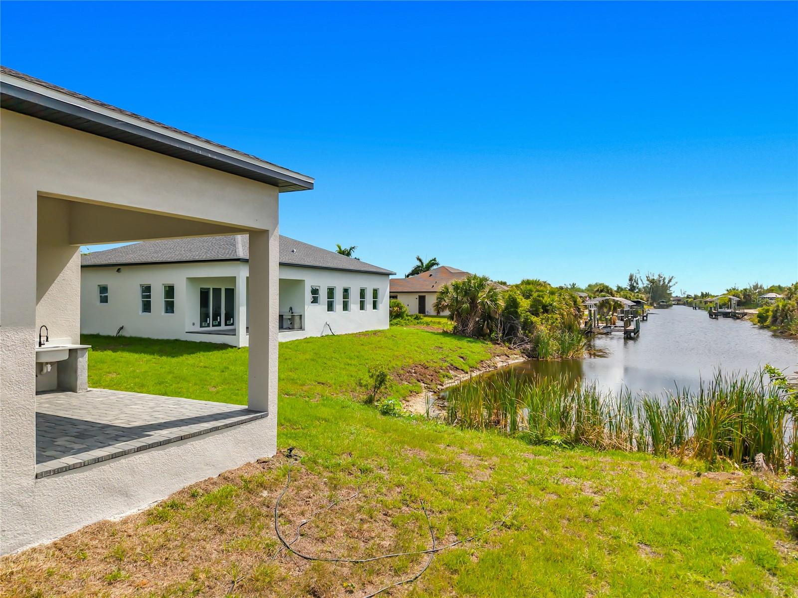 Single Family Residence at 10262 KINGSVILLE DR, PORT CHARLOTTE, photo 35 of 38