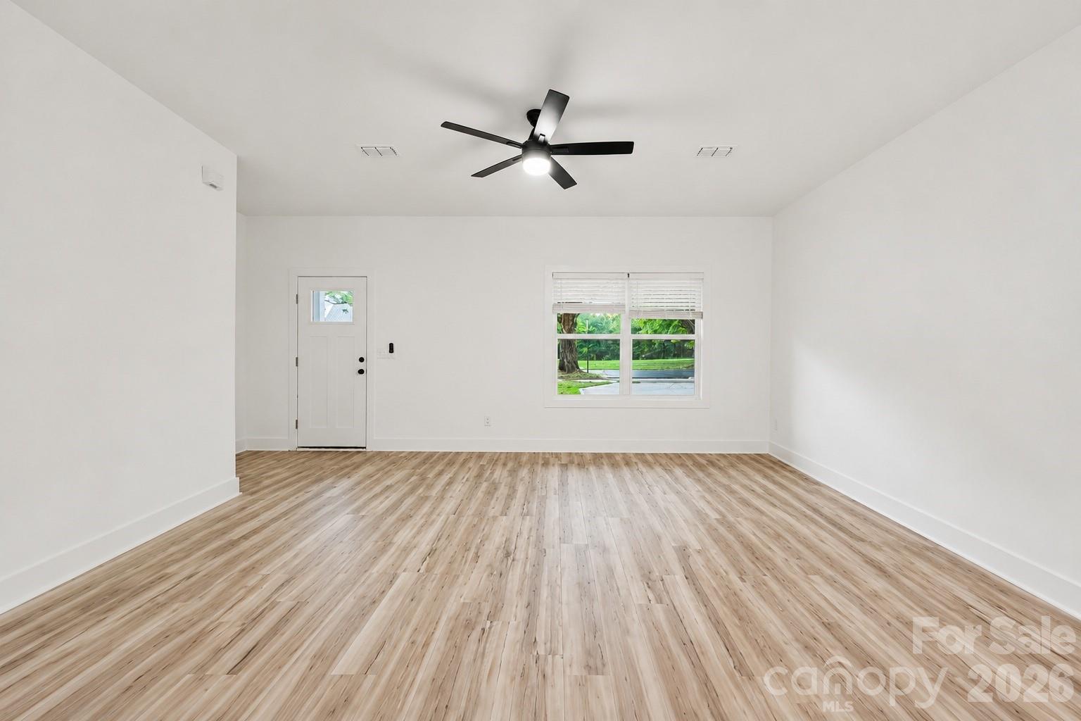 Single Family Residence at 1327 4th Street, Statesville, photo 5 of 14