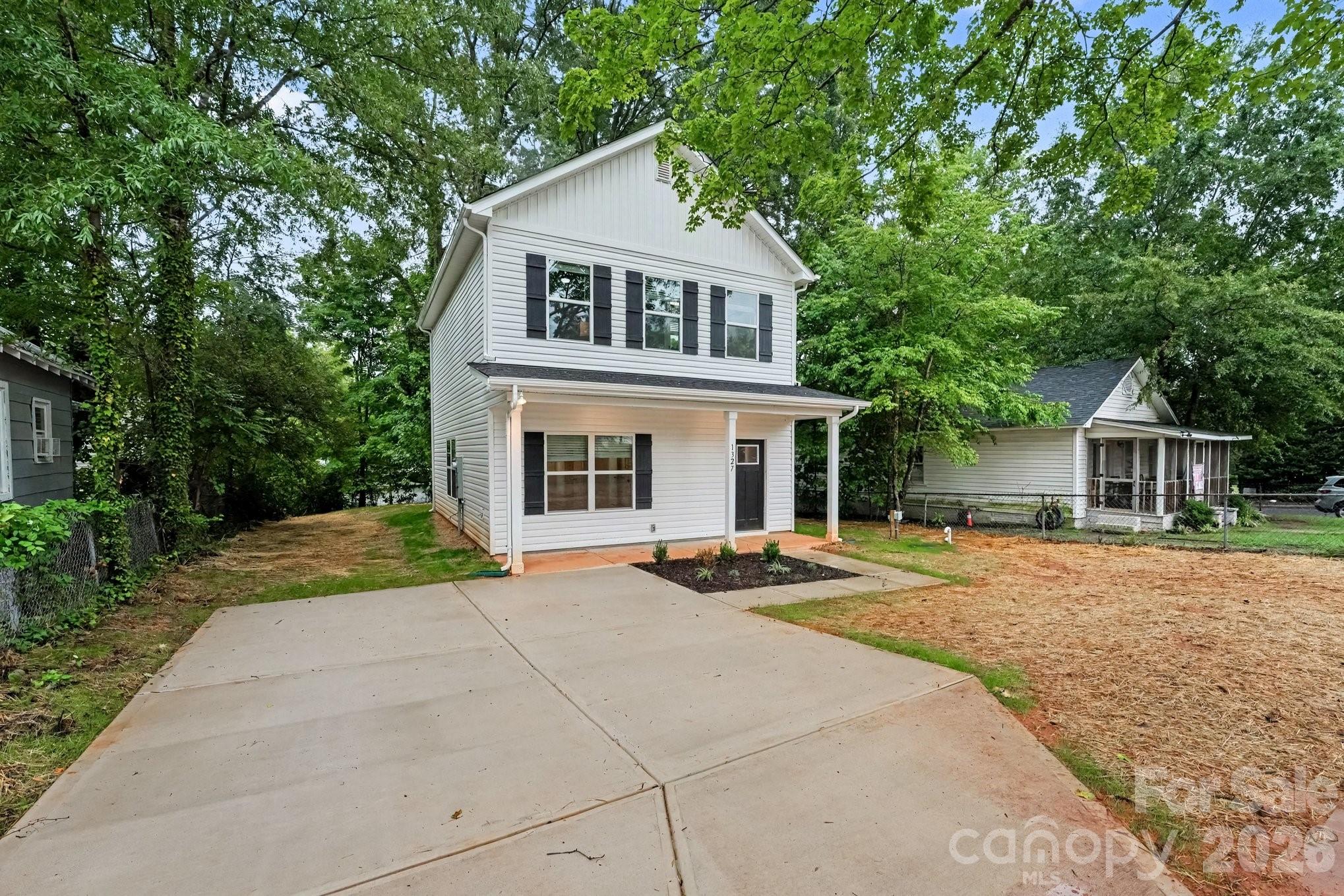 Single Family Residence at 1327 4th Street, Statesville, photo 14 of 14