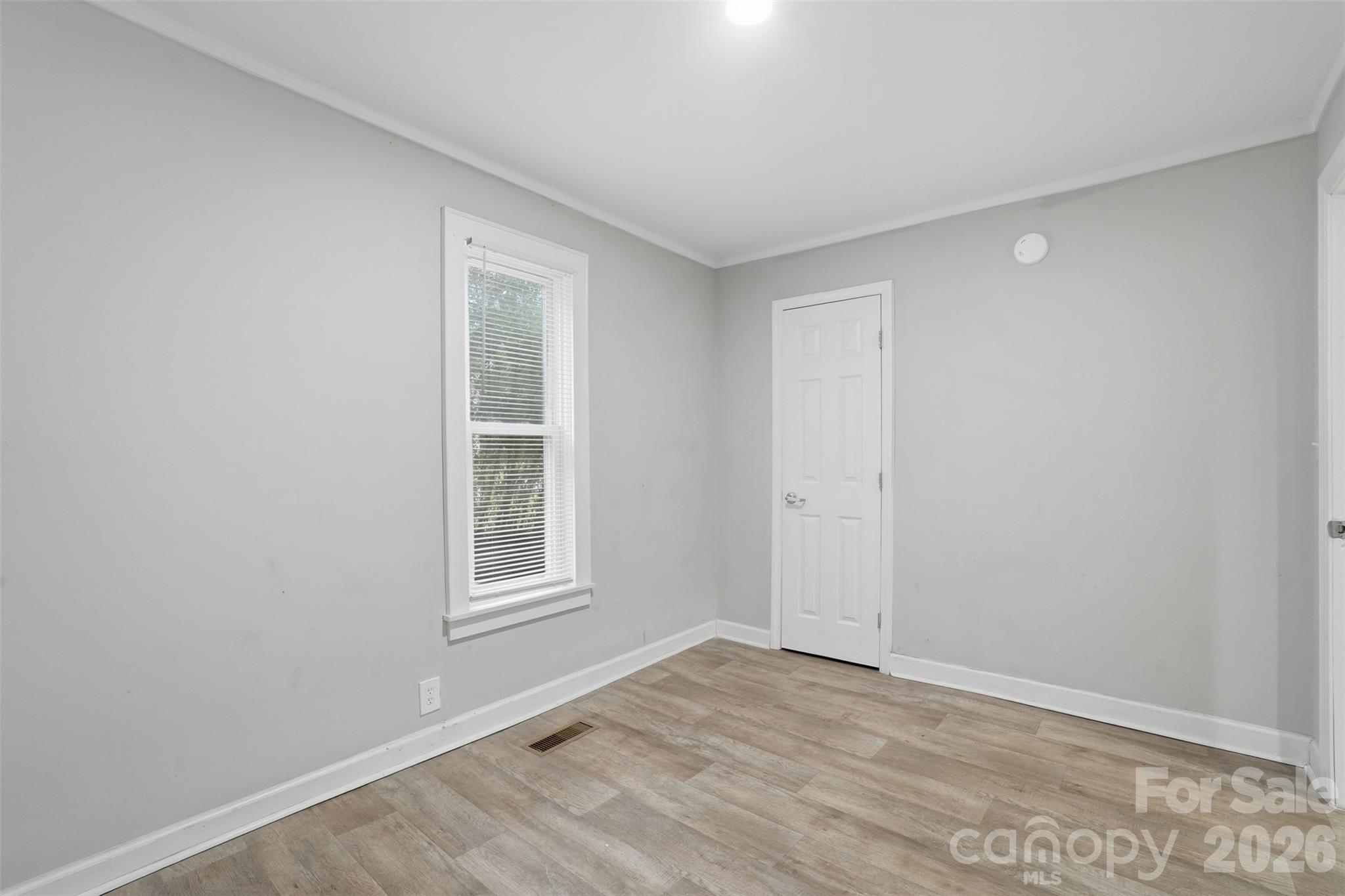 Single Family Residence at 322 Willow Street, Gastonia, photo 18 of 29