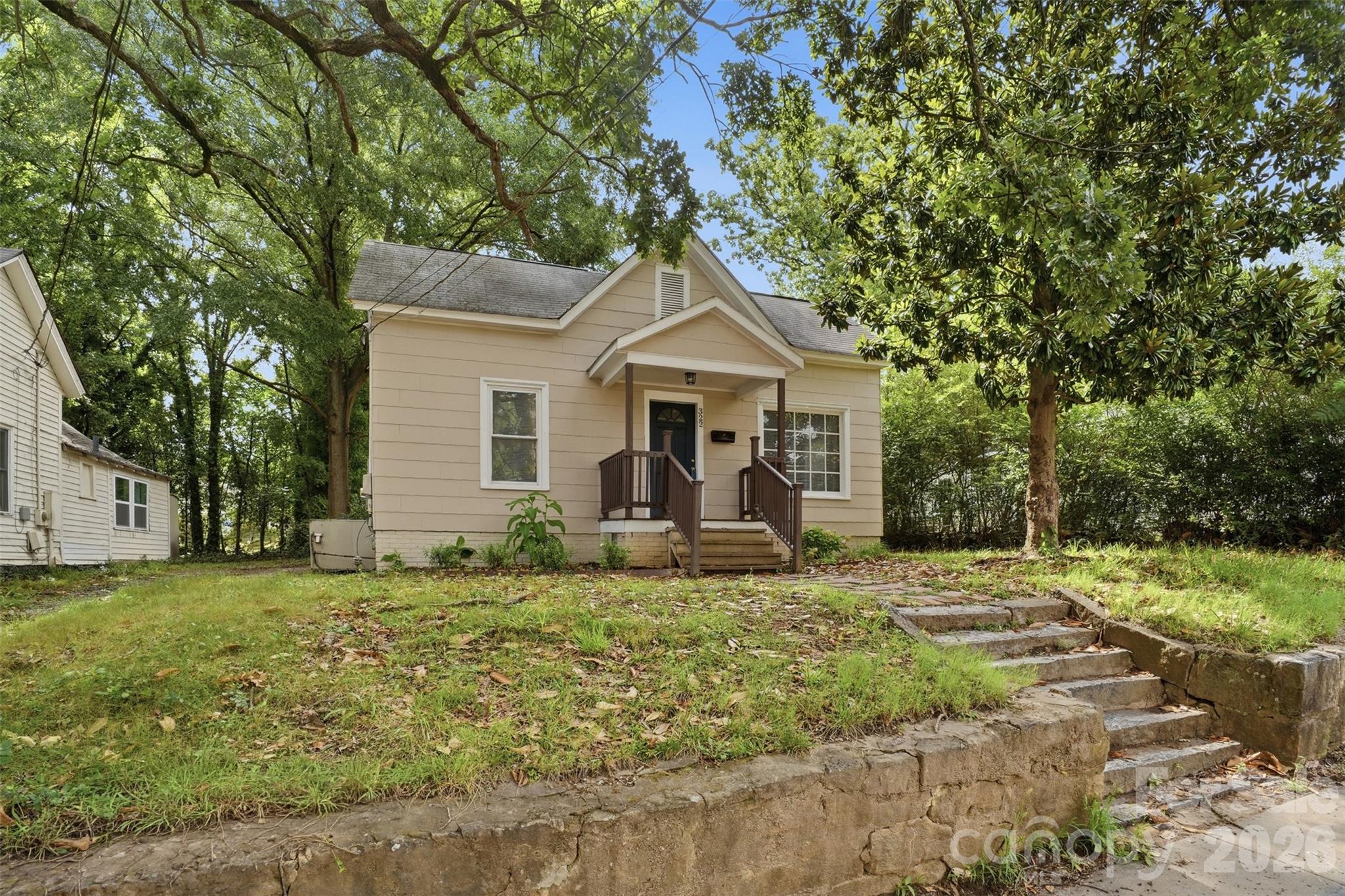 Single Family Residence at 322 Willow Street, Gastonia, photo 27 of 29