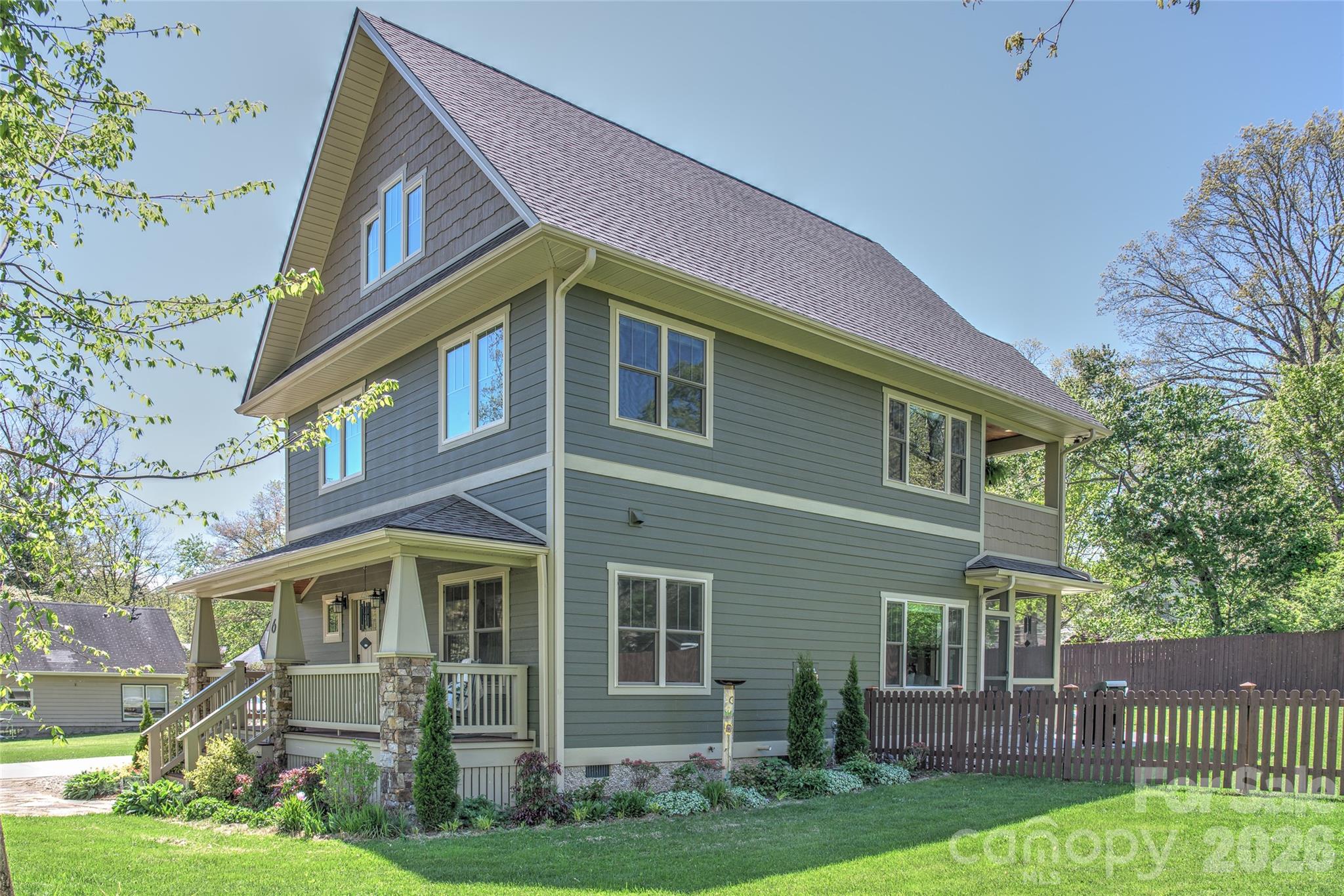 Single Family Residence at 6 Hamlet Street, Black Mountain, photo 3 of 47