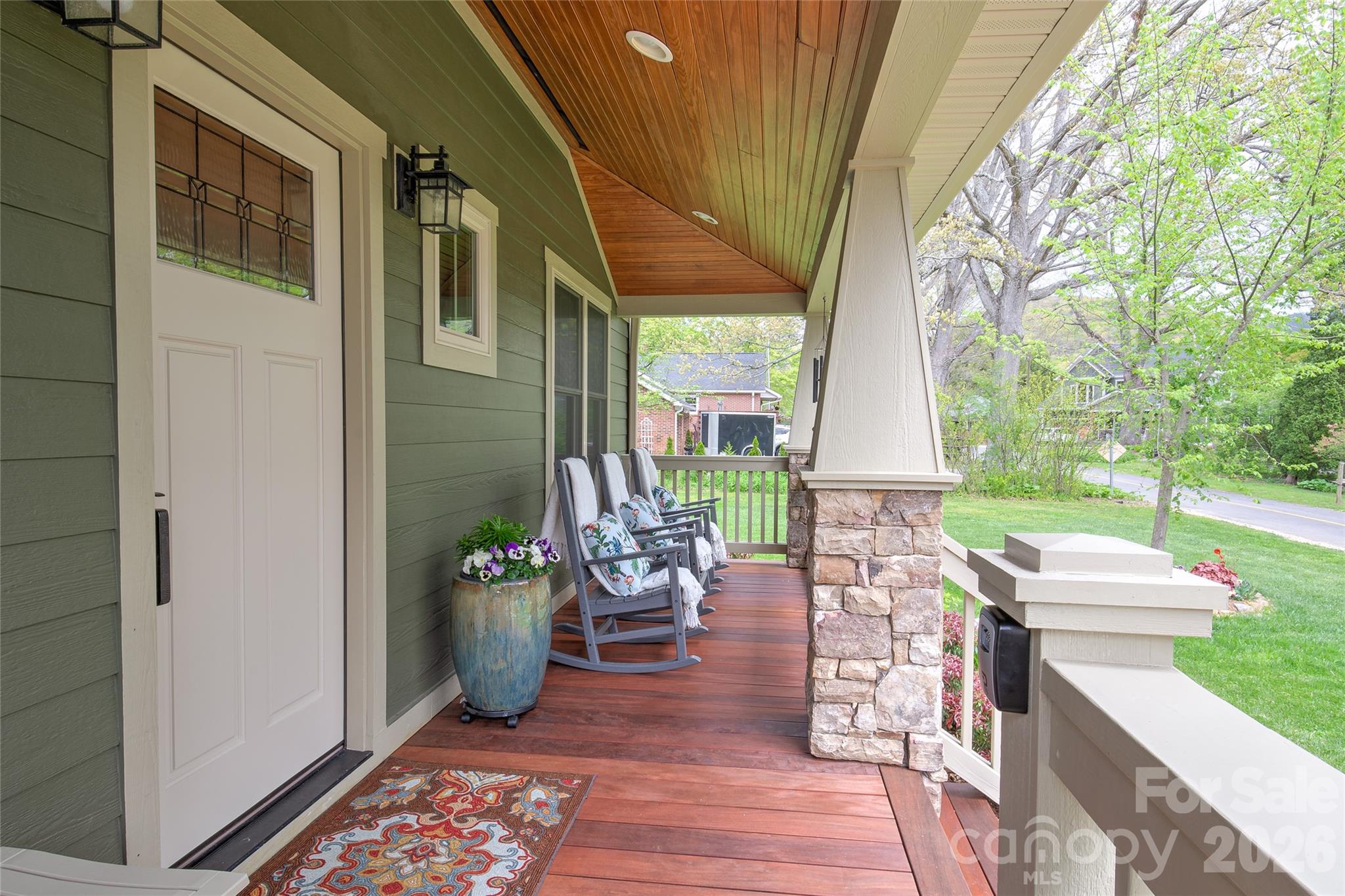 Single Family Residence at 6 Hamlet Street, Black Mountain, photo 5 of 47