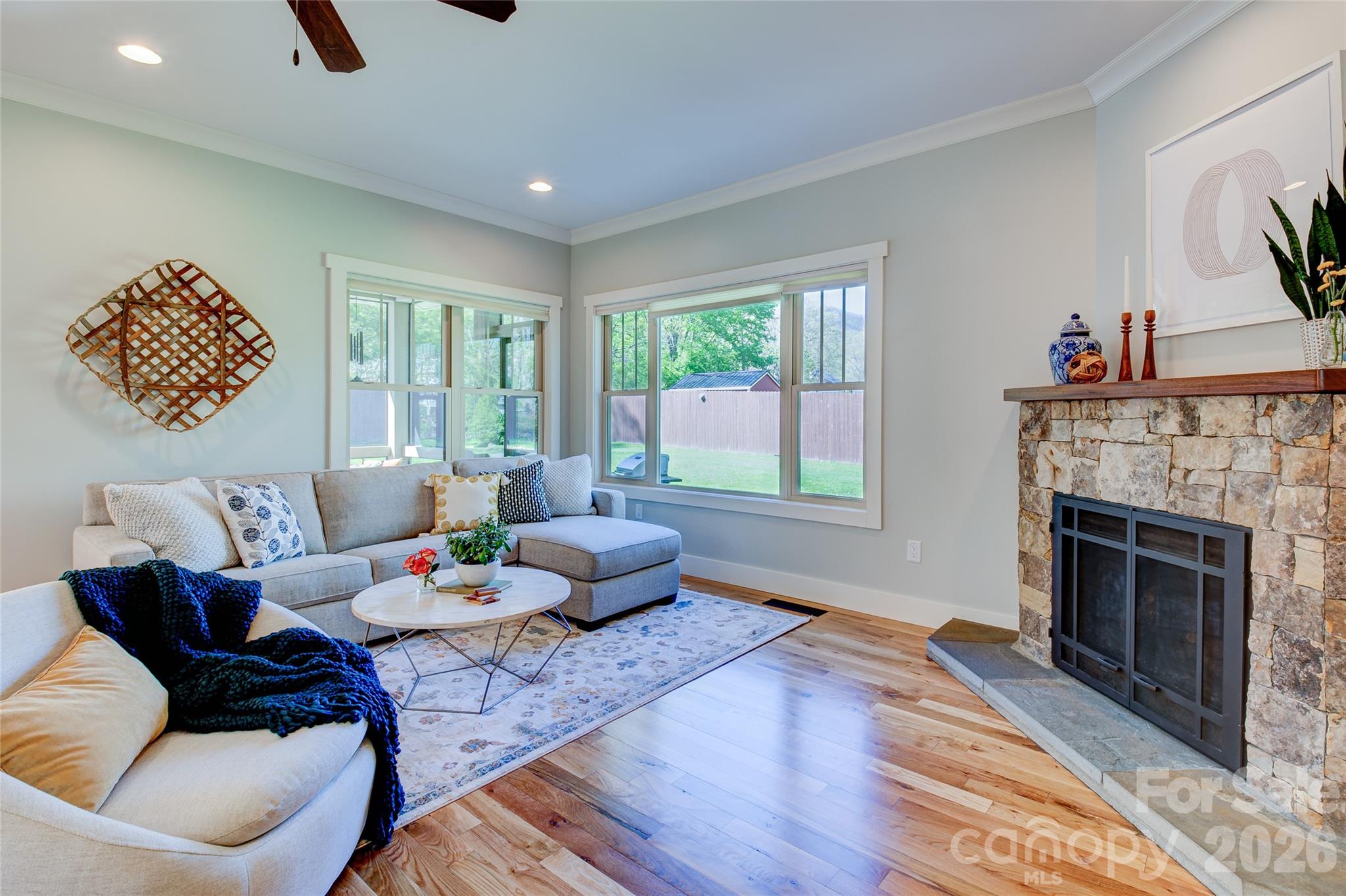 Single Family Residence at 6 Hamlet Street, Black Mountain, photo 16 of 47