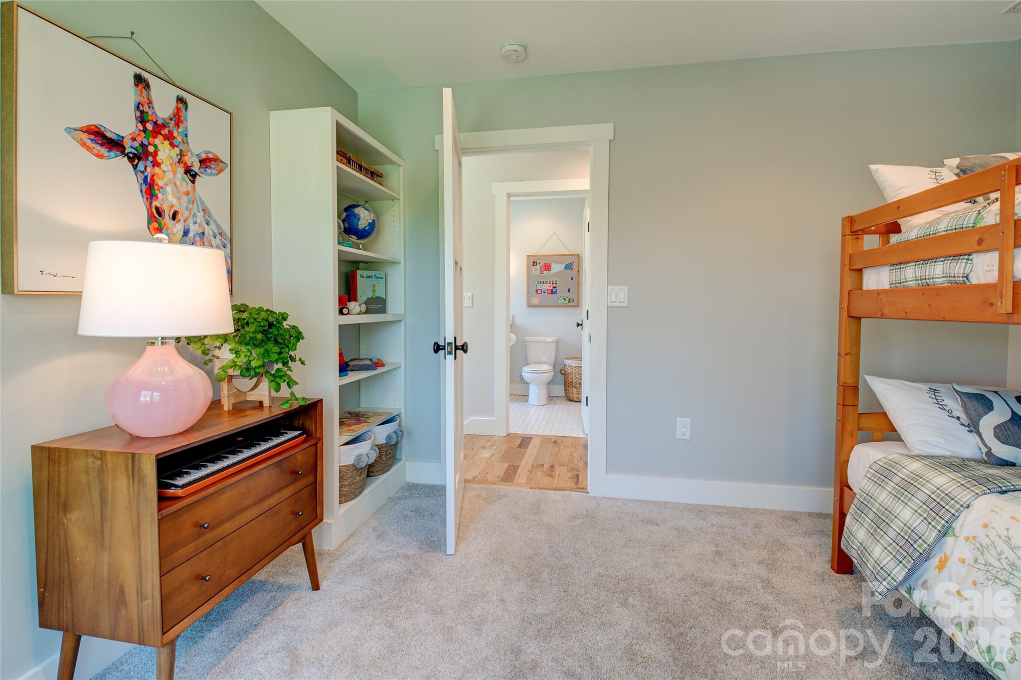 Single Family Residence at 6 Hamlet Street, Black Mountain, photo 30 of 47