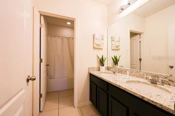Single Family Residence at 6078 BROAD OAK DR, DAVENPORT, photo 13 of 29