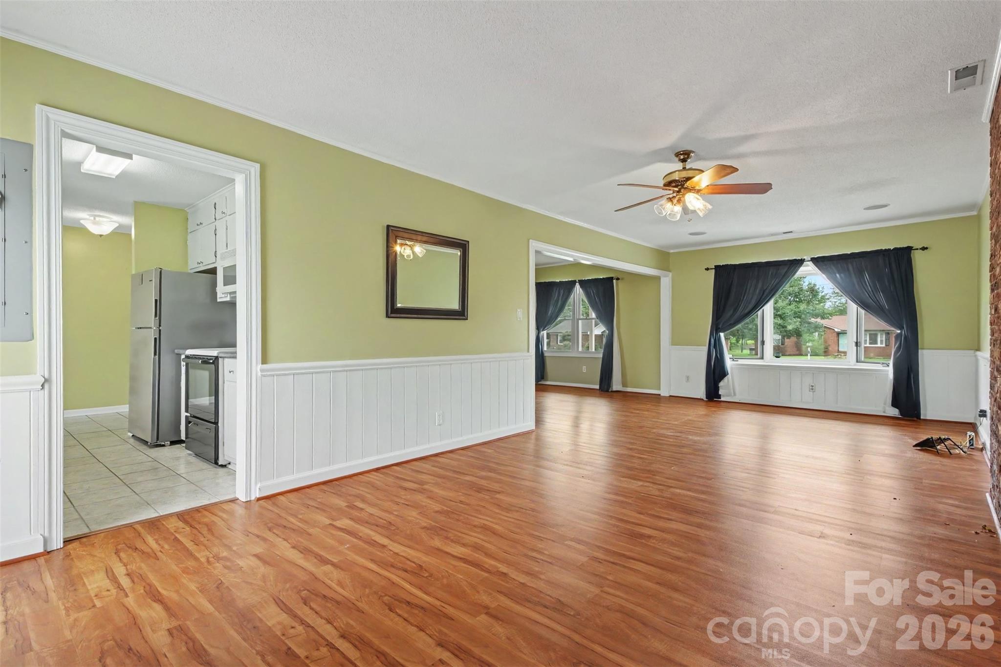 Family Room - 155 Park Villa Road, Salisbury