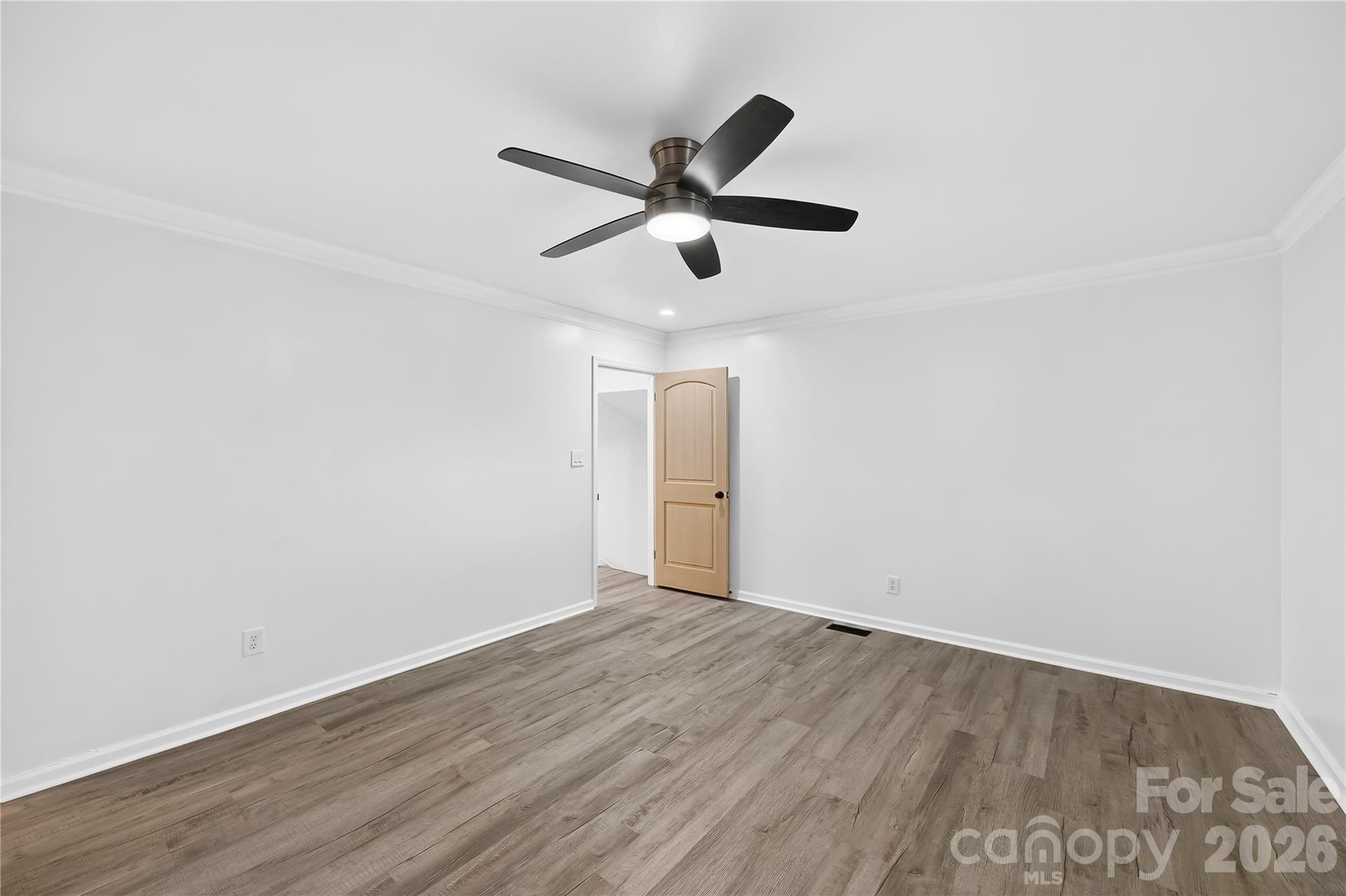 Single Family Residence at 2087 Marquesas Avenue, Tega Cay, photo 23 of 37