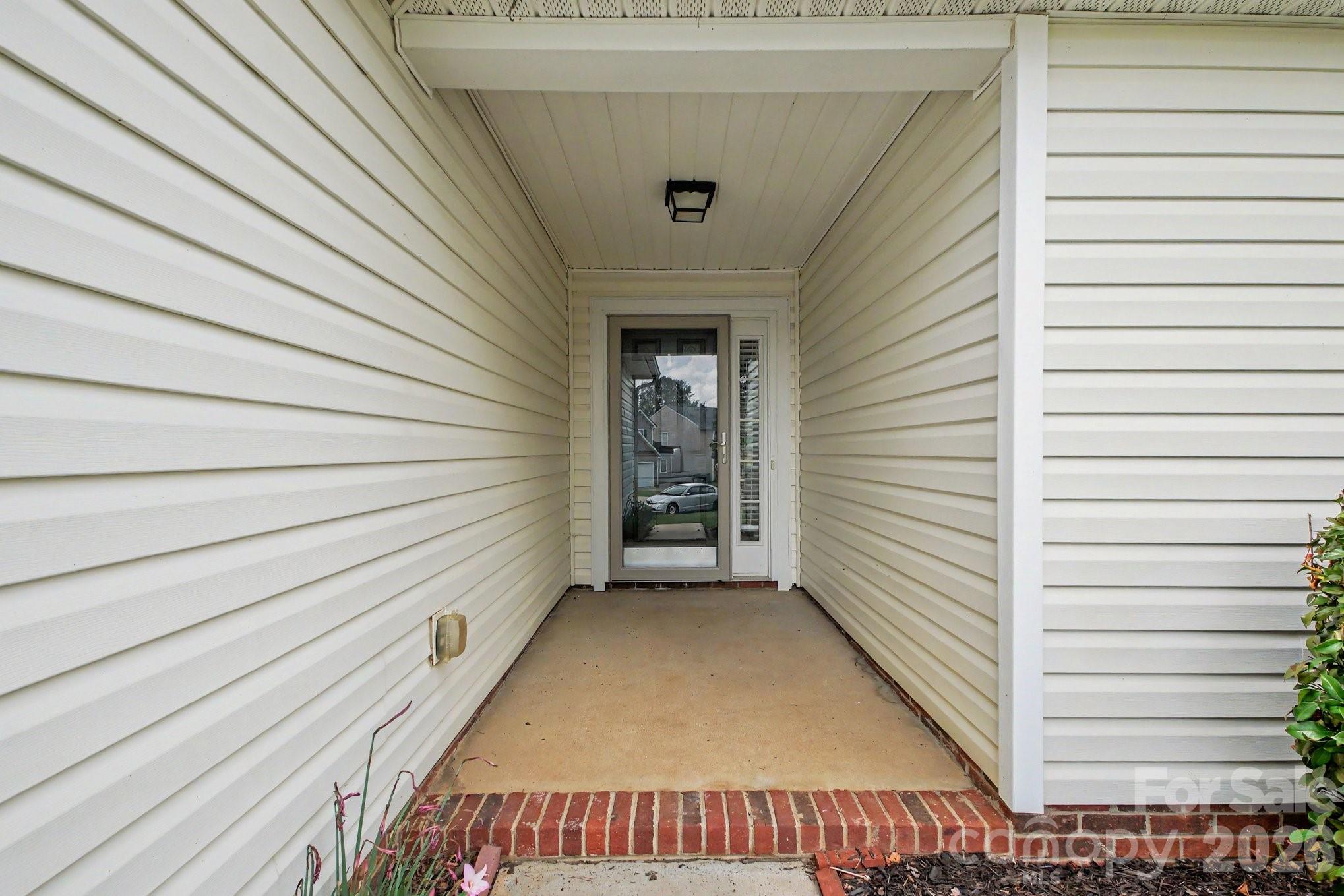 Single Family Residence at 108 Briarwood Lane, Mount Holly, photo 3 of 28