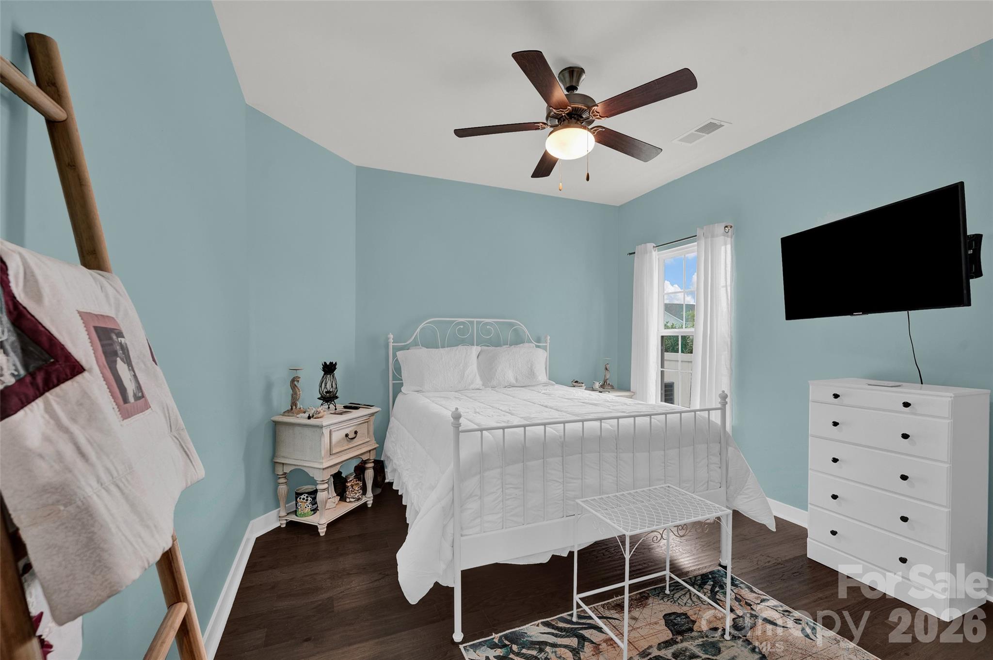 Single Family Residence at 11216 Vanguard Parkway, Huntersville, photo 7 of 32