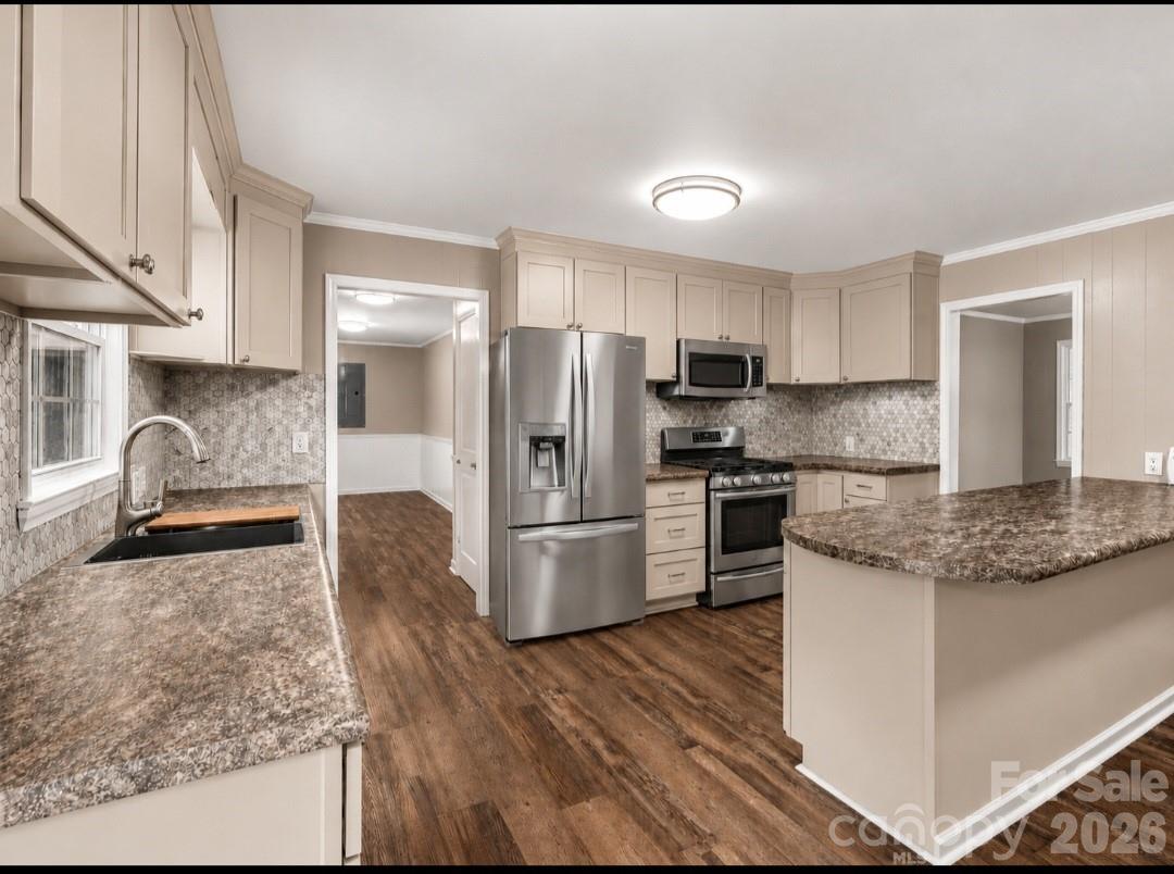 Single Family Residence at 615 Fernwood Drive, Albemarle, photo 12 of 24