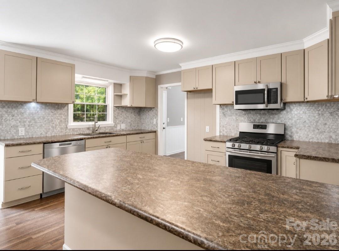 Single Family Residence at 615 Fernwood Drive, Albemarle, photo 13 of 24