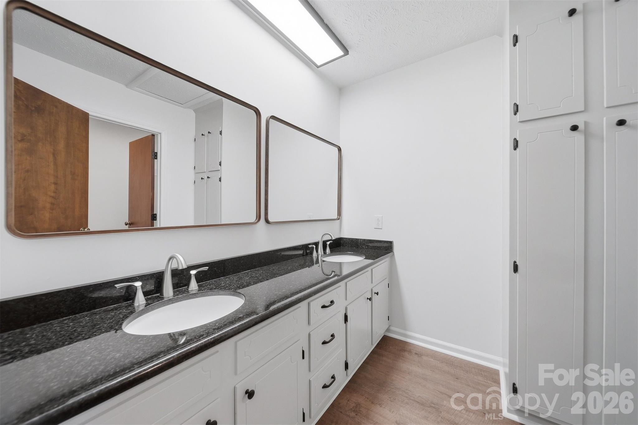 Condominium at 414 7th Street NE, Hickory, photo 20 of 36