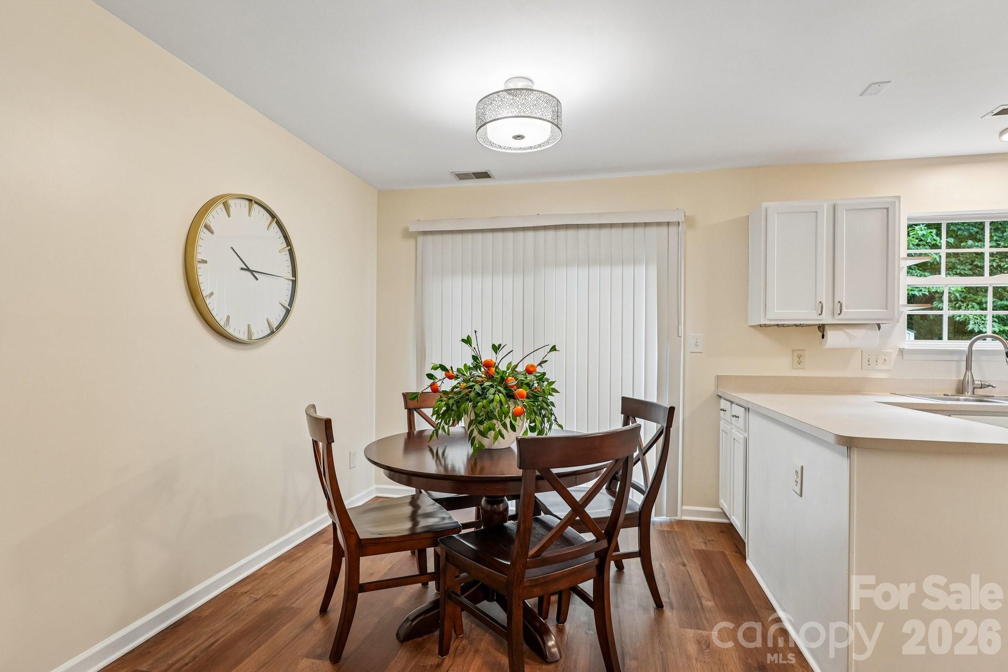 Single Family Residence at 3081 Rockingham Court SW, Concord, photo 9 of 48
