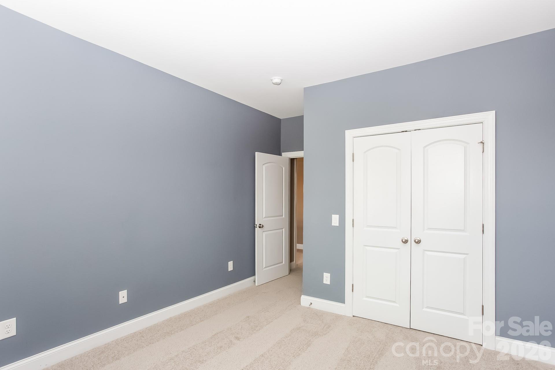 Single Family Residence at 205 N Centurion Lane, Mount Holly, photo 21 of 35