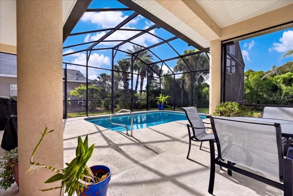 Single Family Residence at 10 BEACHSIDE DR, PALM COAST, photo 8 of 44