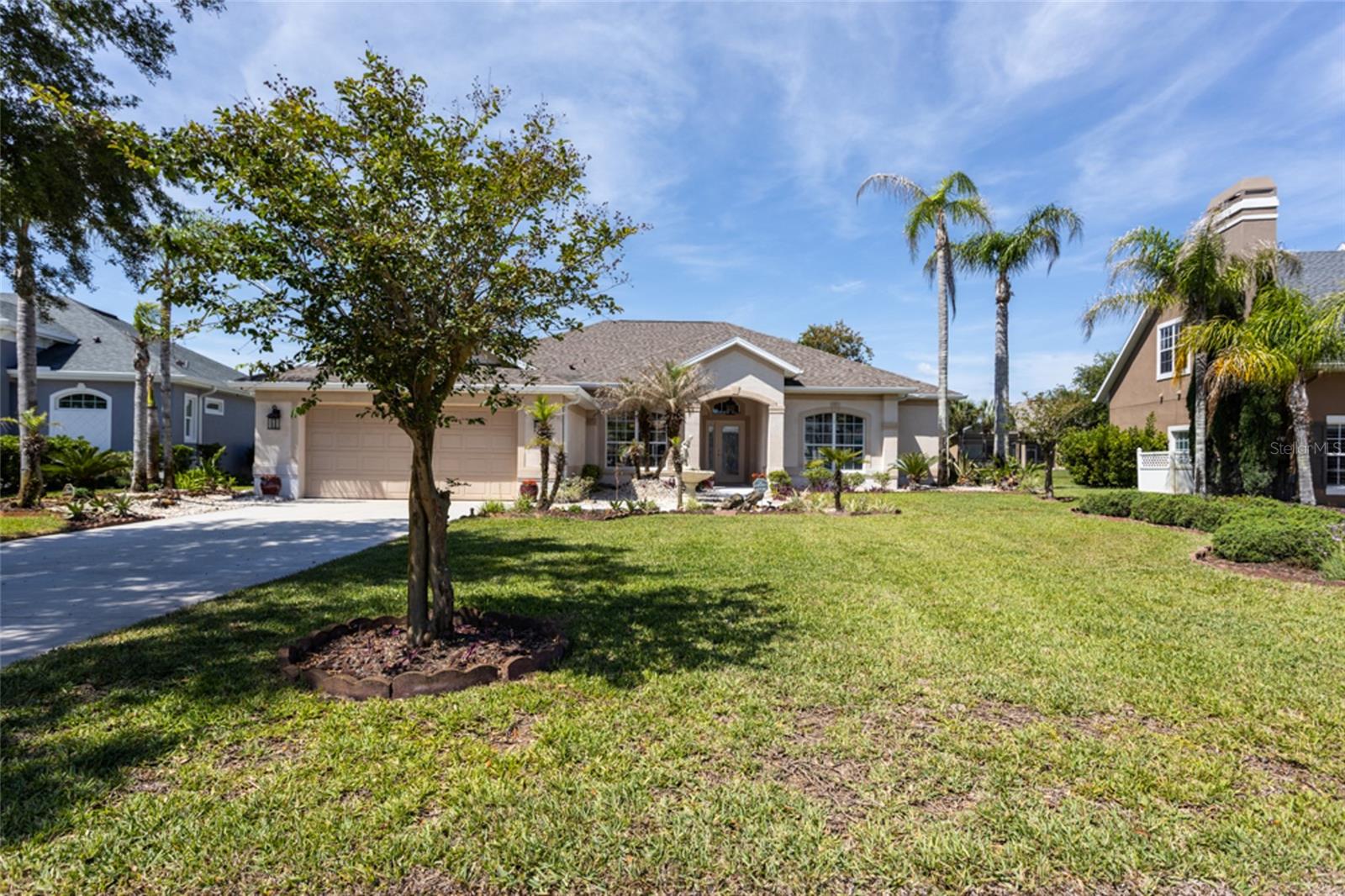 Single Family Residence at 6 S LAKEWALK DR, PALM COAST, photo 2 of 65